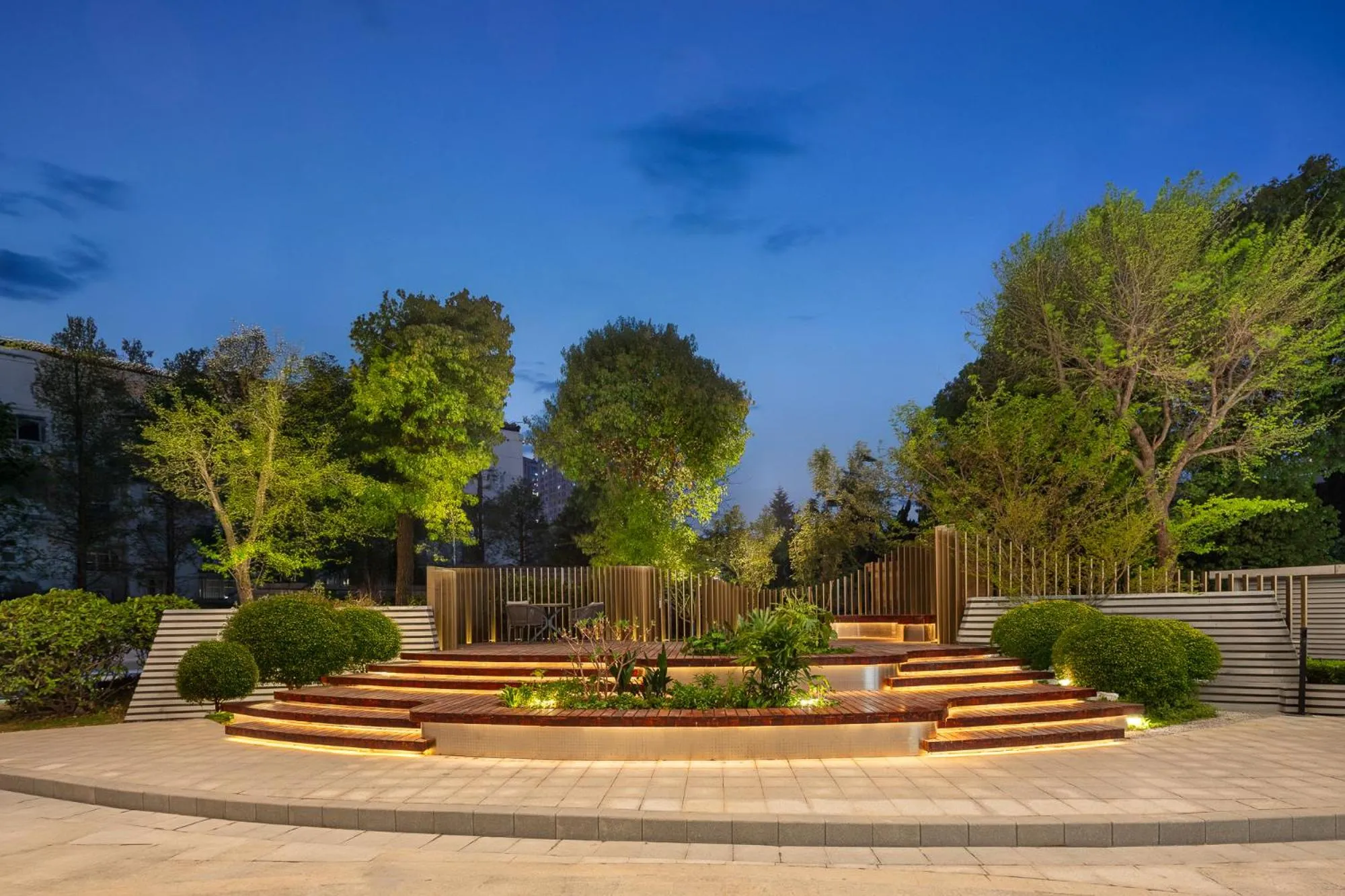 Garden in Modena By Fraser Wujiaochang Shanghai