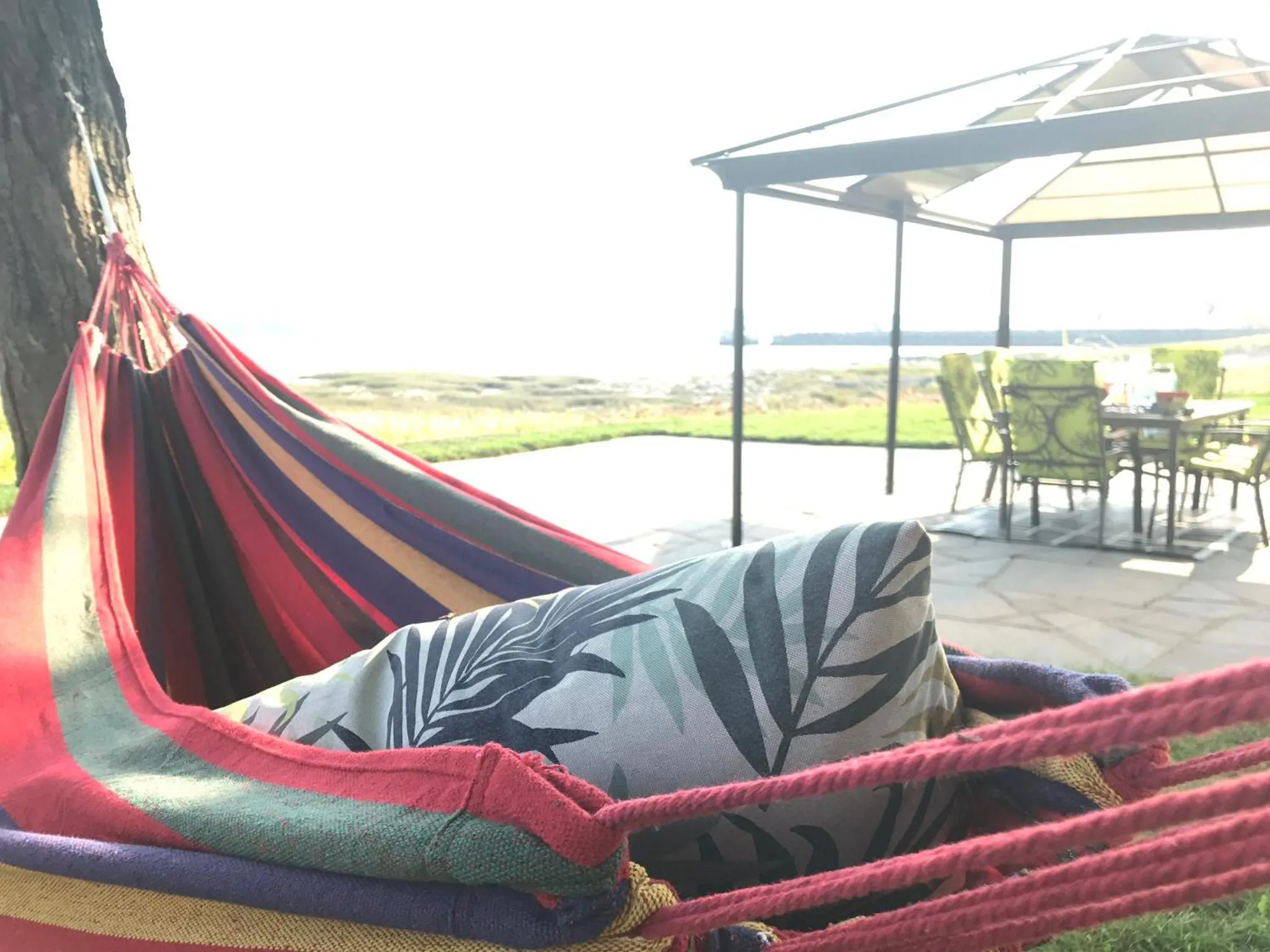 Patio in Villa by the Water 23 beds 9 baths Pool billard Hot Tub 15 min Old Quebec