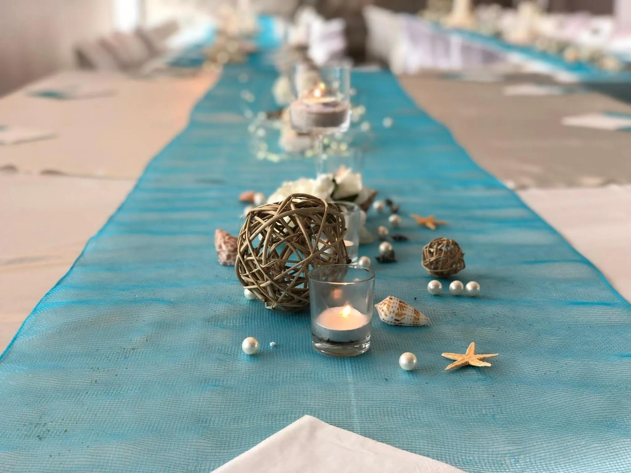 Summer in Villa by the Water 23 beds 9 baths Pool billard Hot Tub 15 min Old Quebec