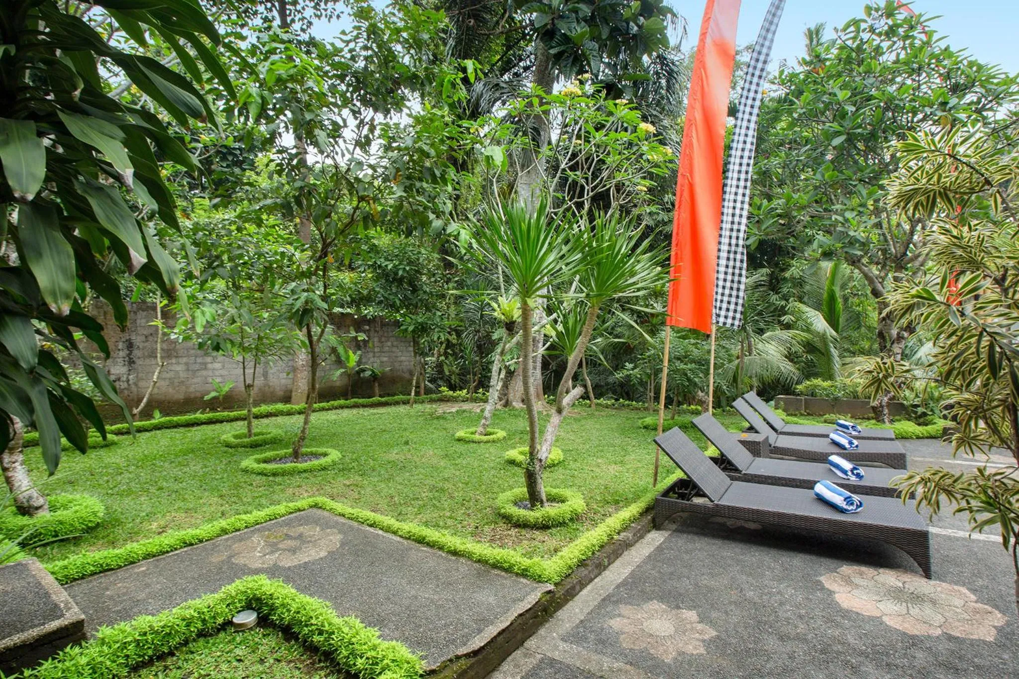Garden in Alas Petulu Villa Resort and Spa