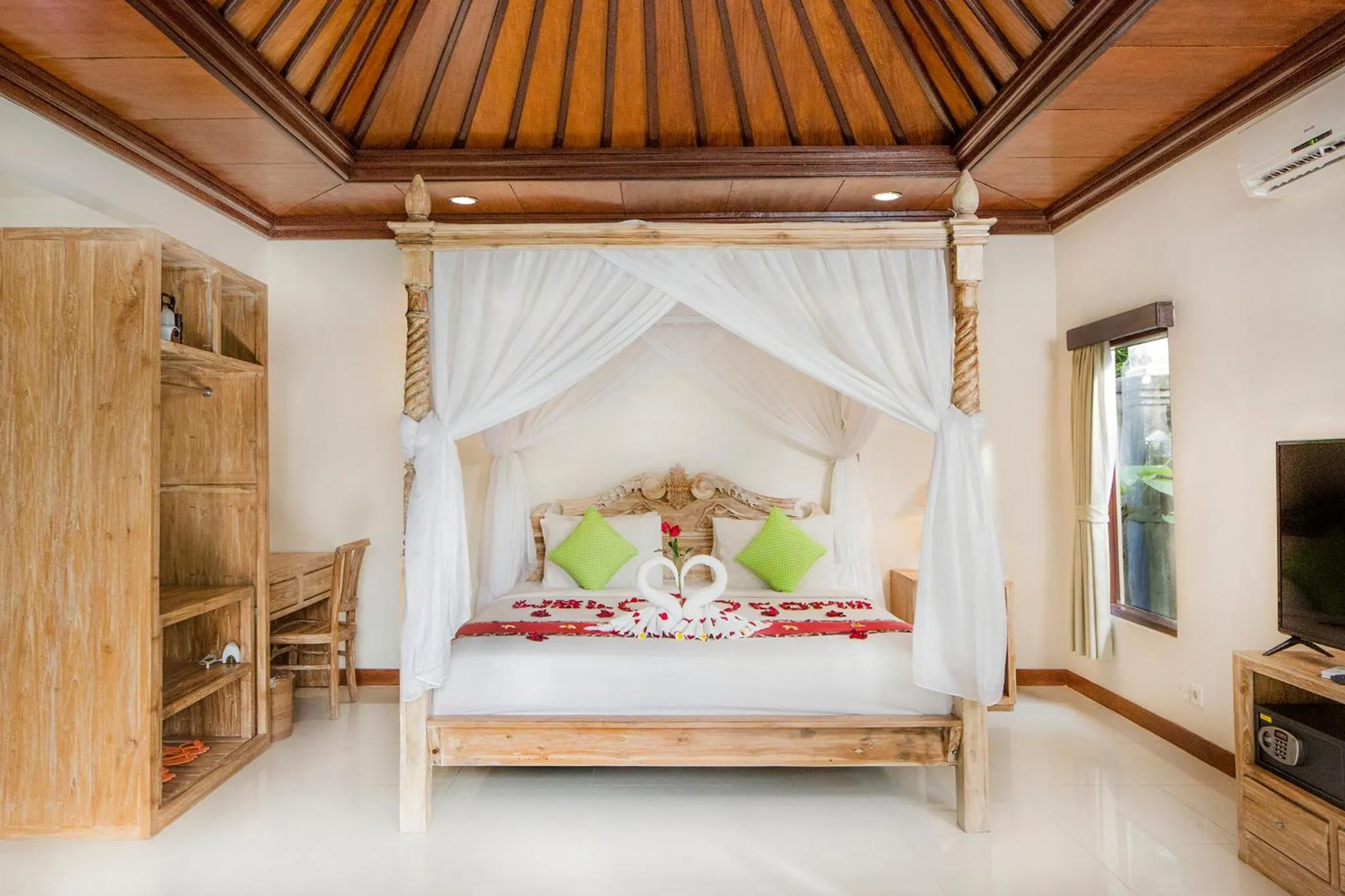 Bed in Alas Petulu Villa Resort and Spa