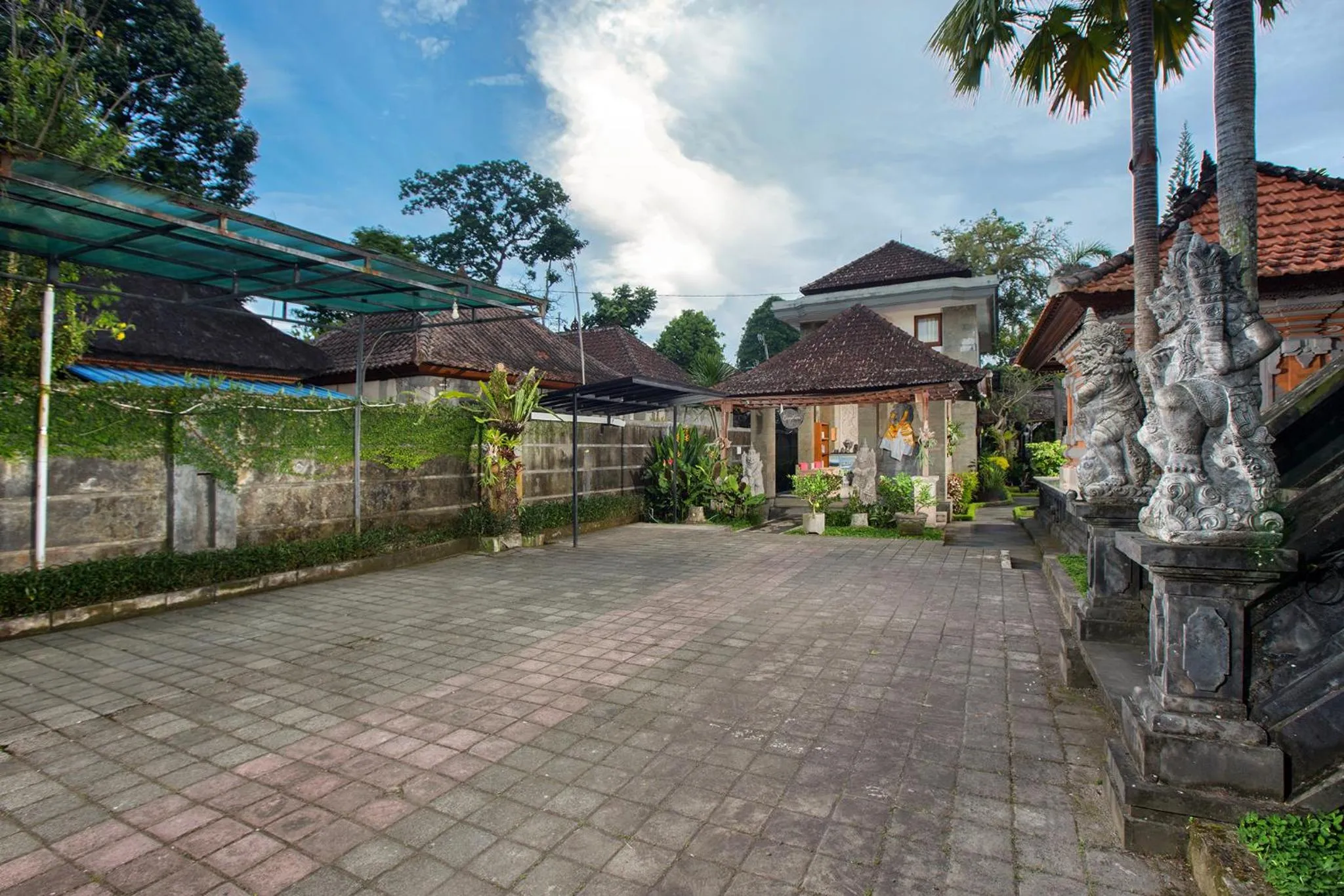Garden in Alas Petulu Villa Resort and Spa