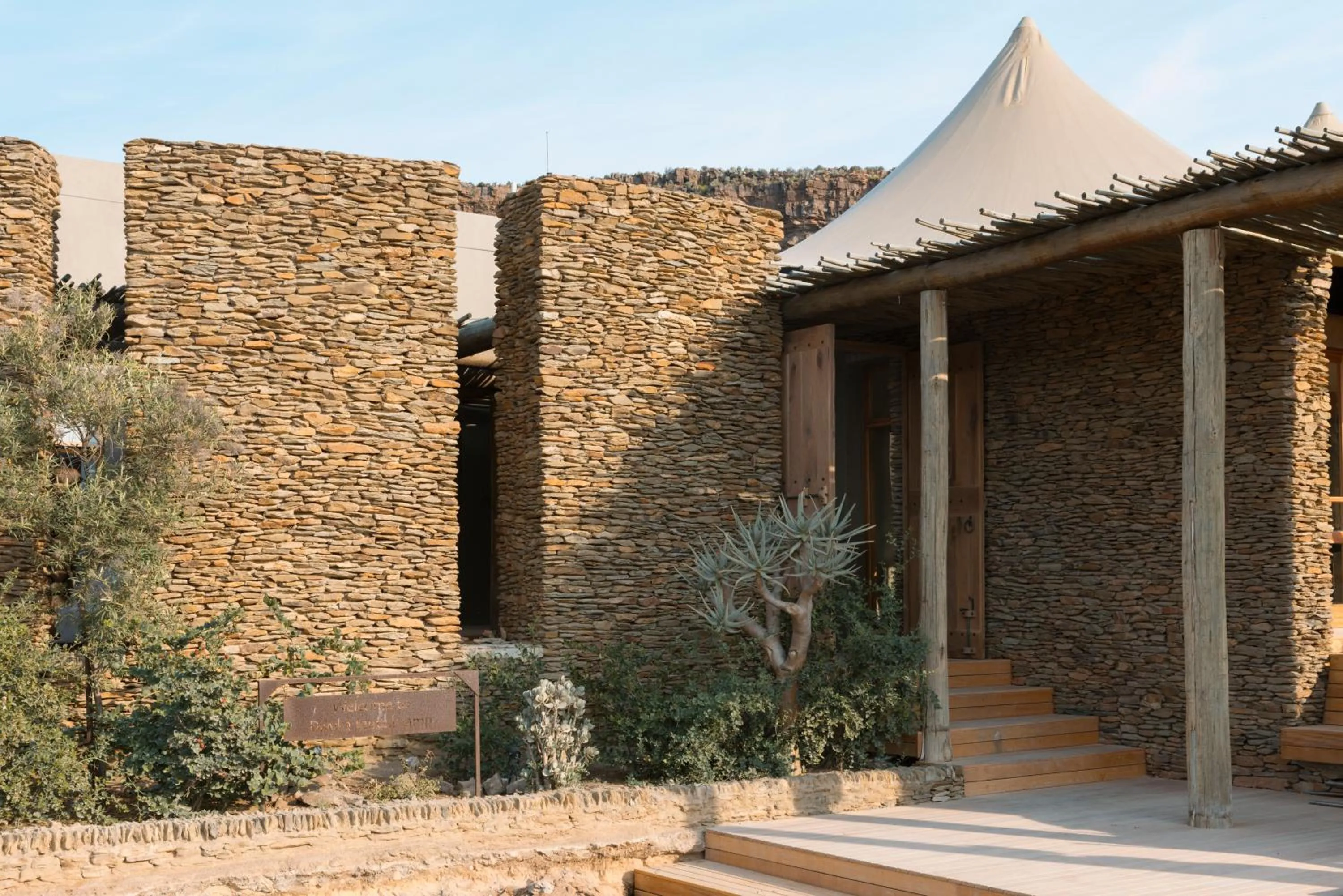 Facade/entrance in Sanbona Wildlife Reserve