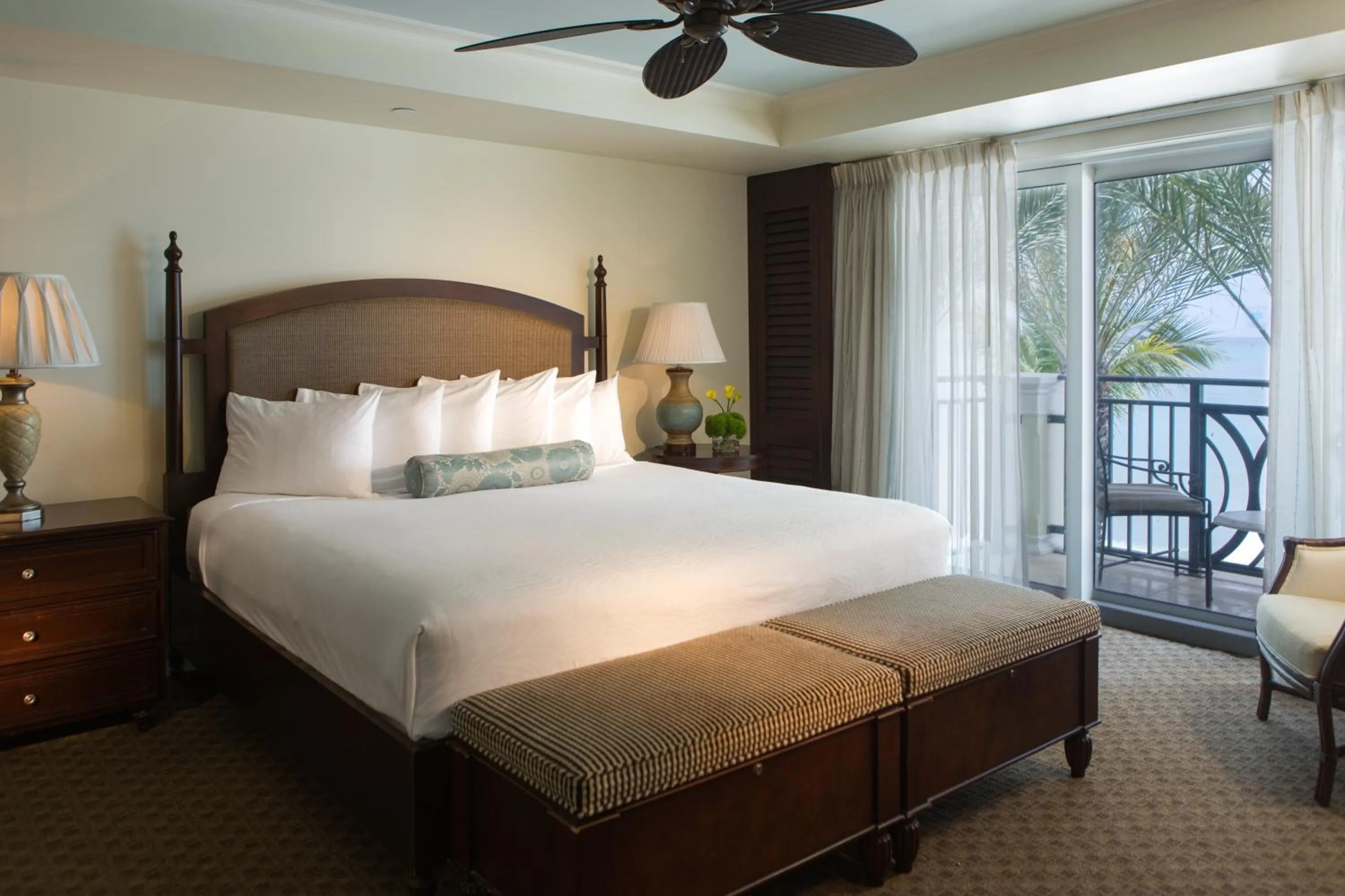 Photo of the whole room, Bed in Kimpton Vero Beach Hotel & Spa by IHG