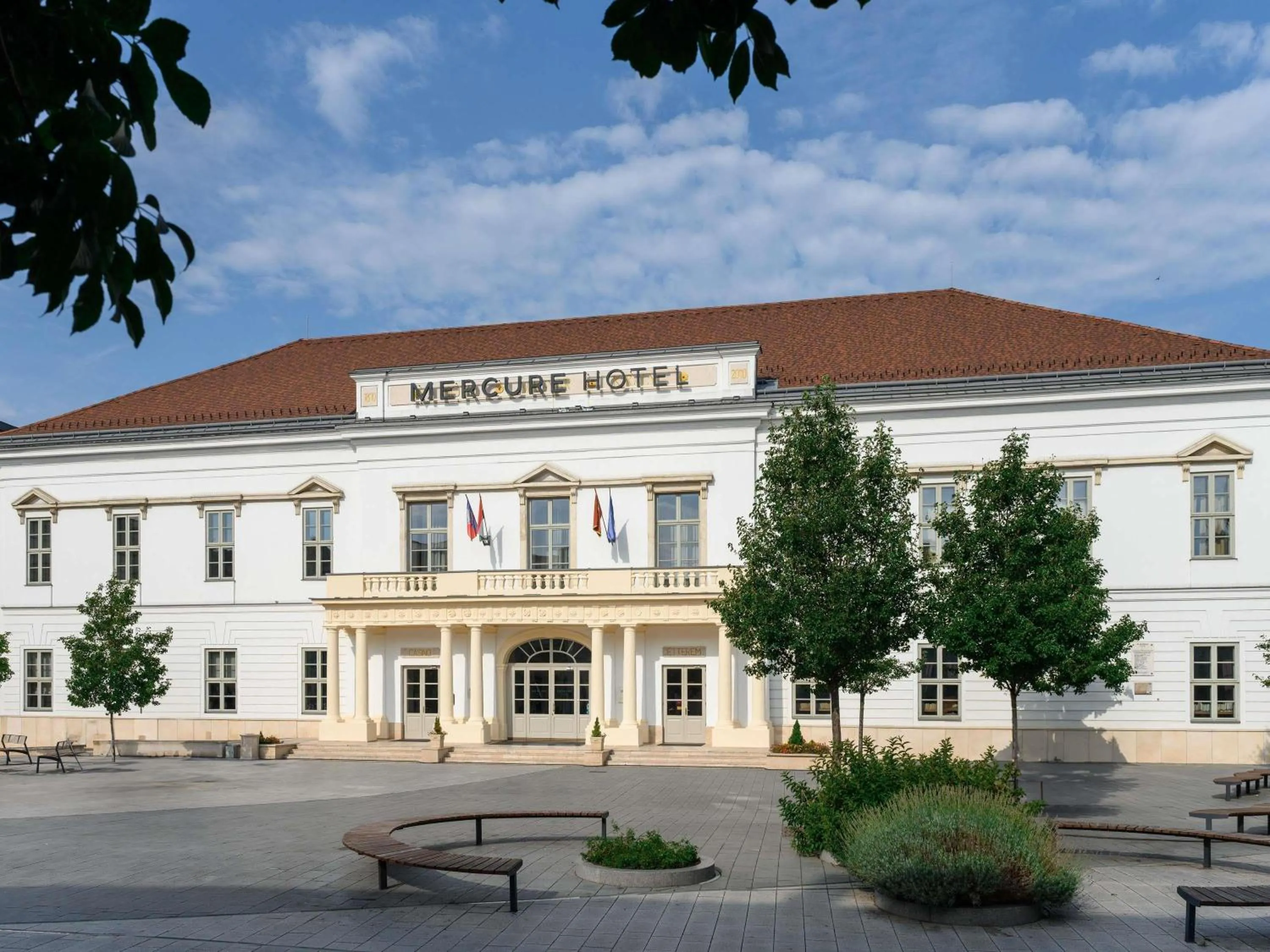 Property building in Mercure Szekesfehervar Magyar Kiraly