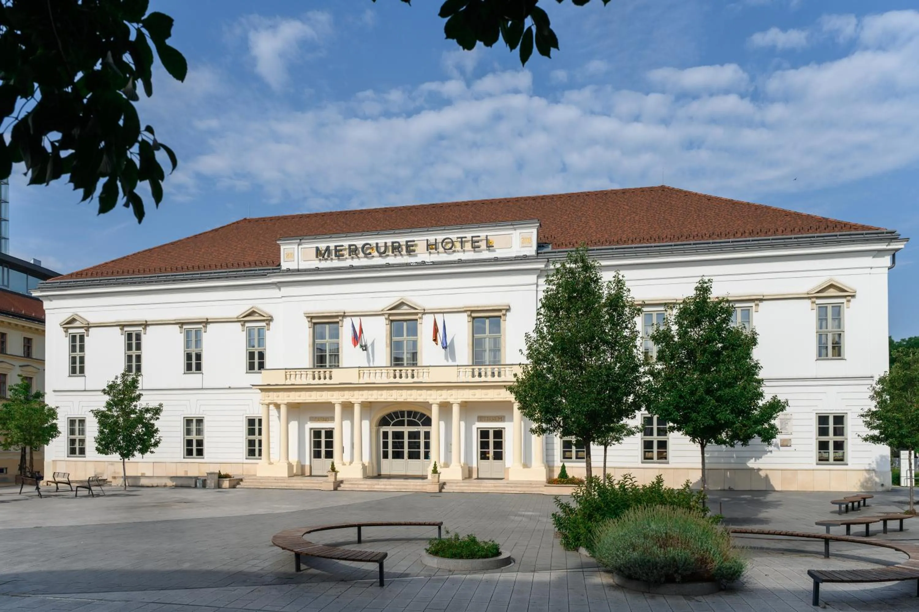 Property building in Mercure Szekesfehervar Magyar Kiraly