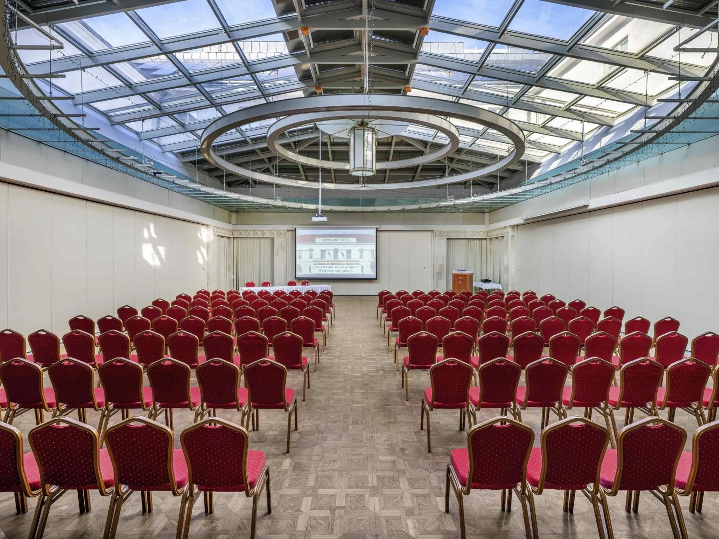 Meeting/conference room in Mercure Szekesfehervar Magyar Kiraly