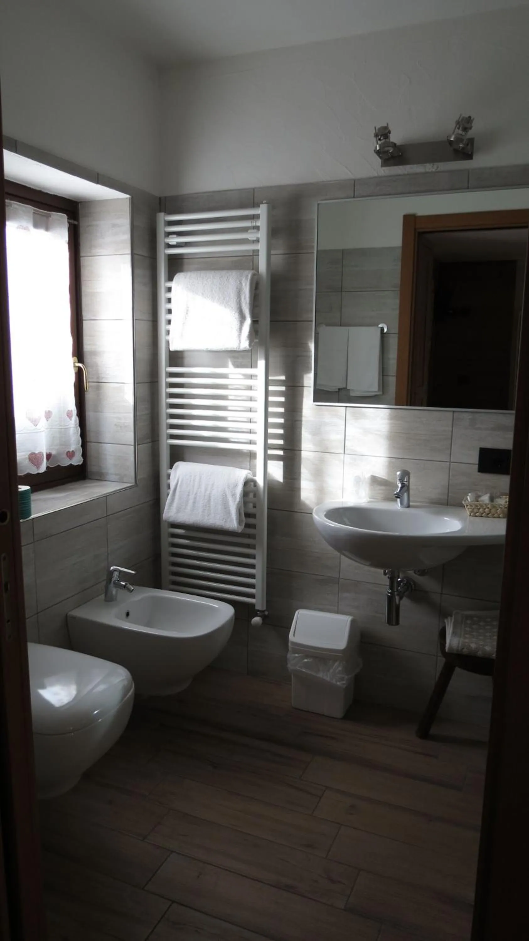 Toilet in Hotel Astoria