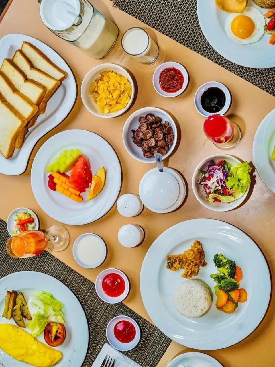 Food and drinks in Hotel Sahid Jaya Solo