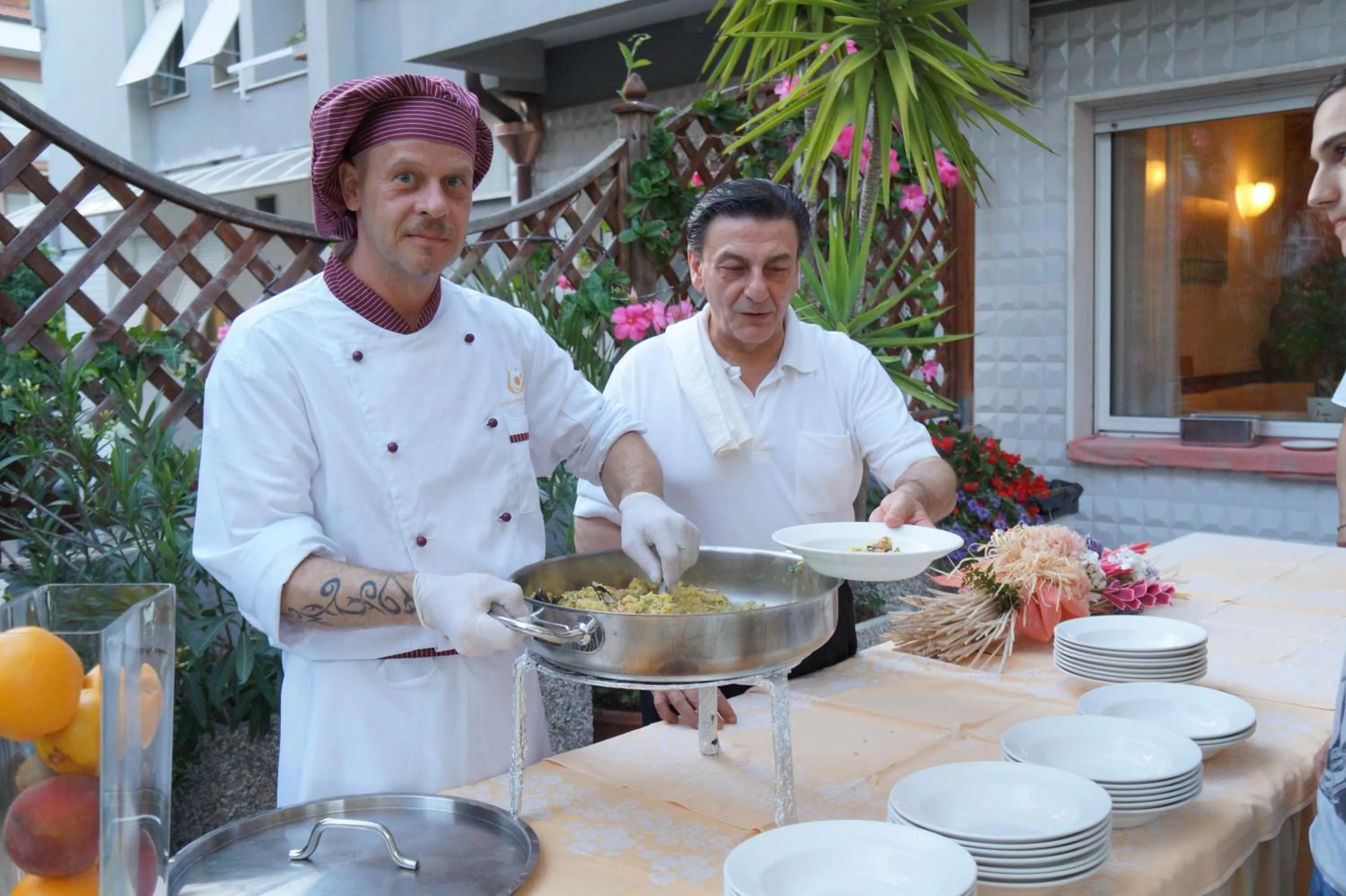 Evening entertainment in Corallo Wellness Hotel