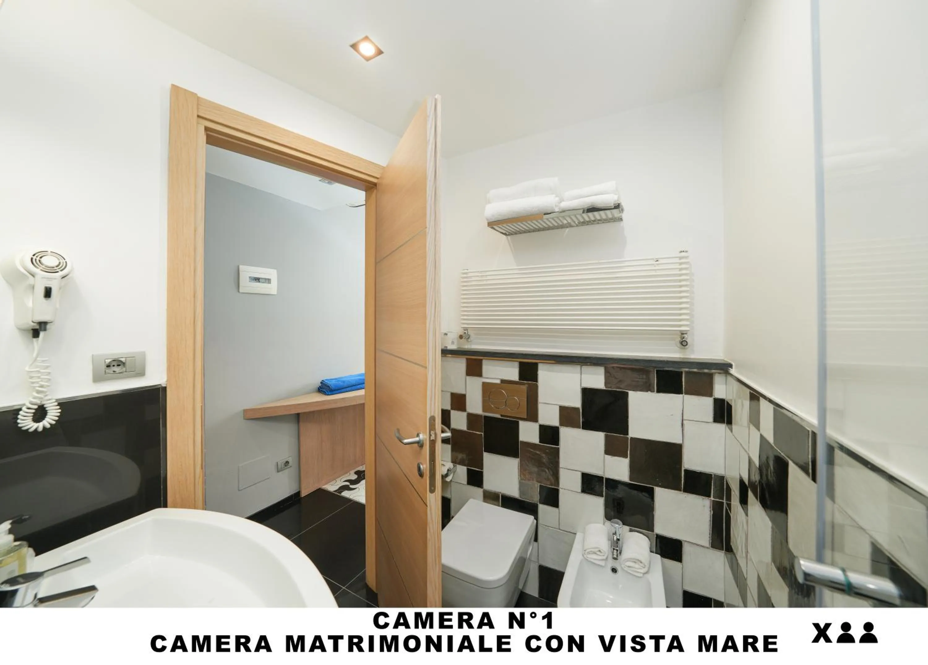 Bathroom in Affittacamere Lo Scoglio (Guesthouse)