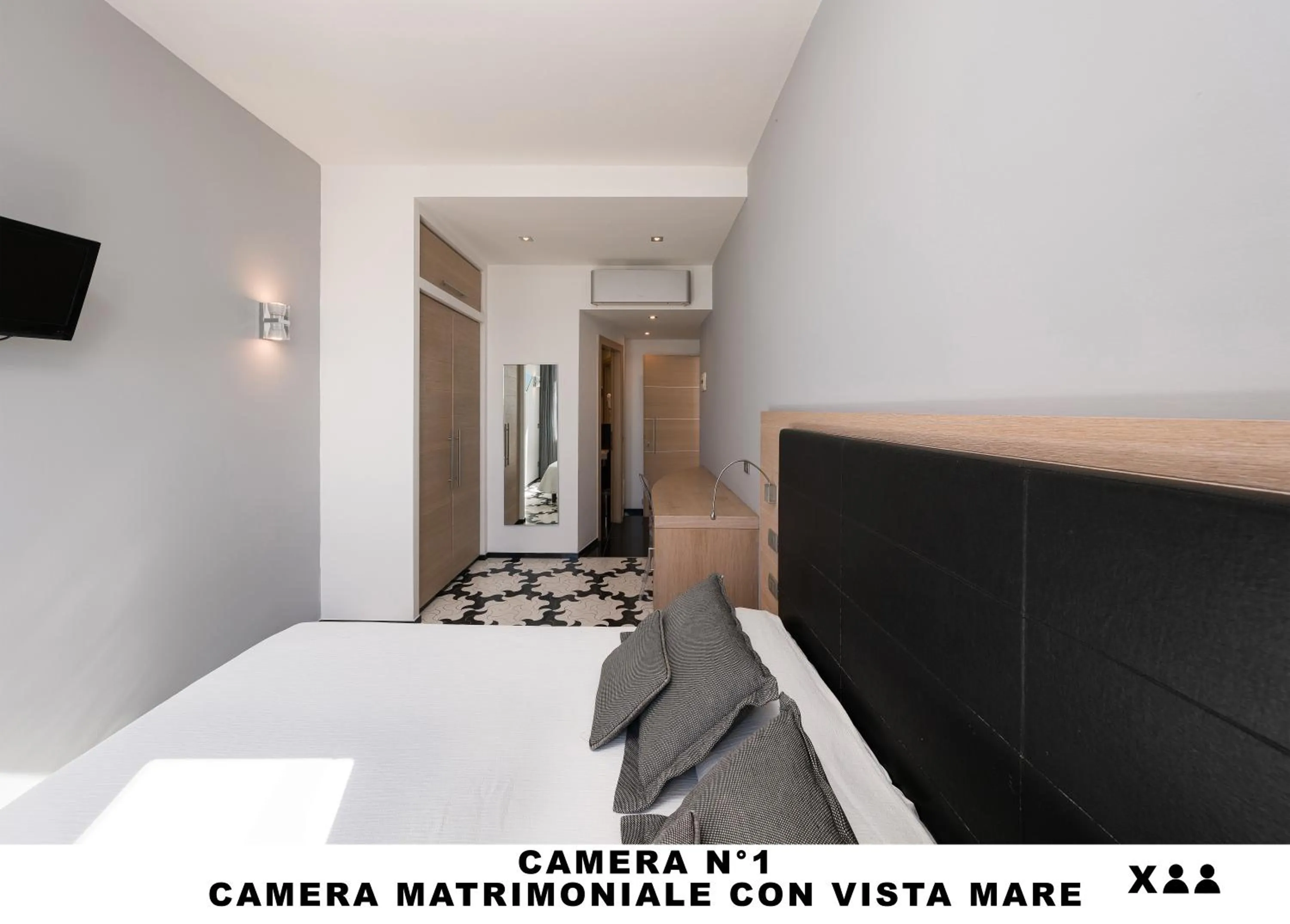 Bed in Affittacamere Lo Scoglio (Guesthouse)