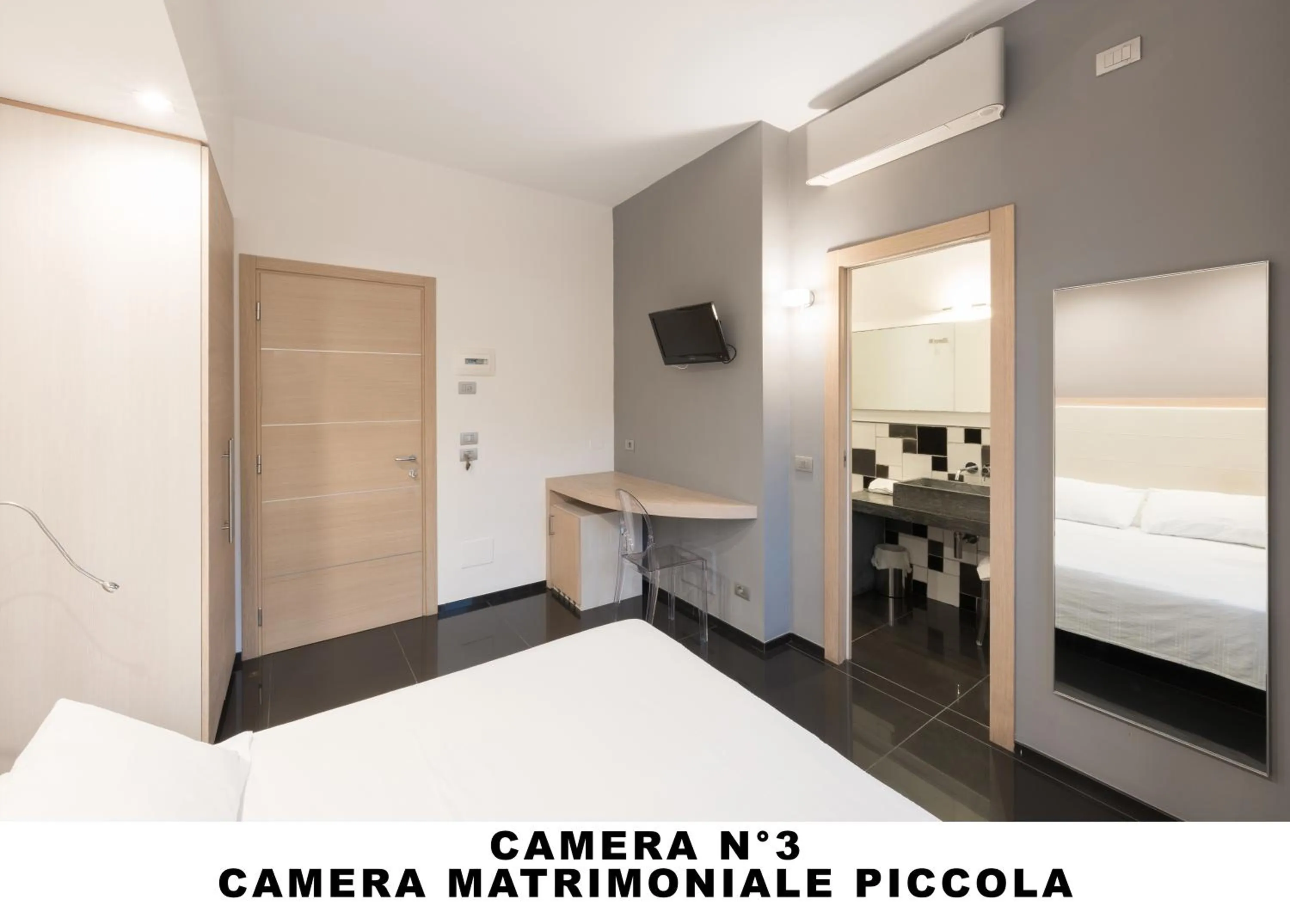 Bed in Affittacamere Lo Scoglio (Guesthouse)