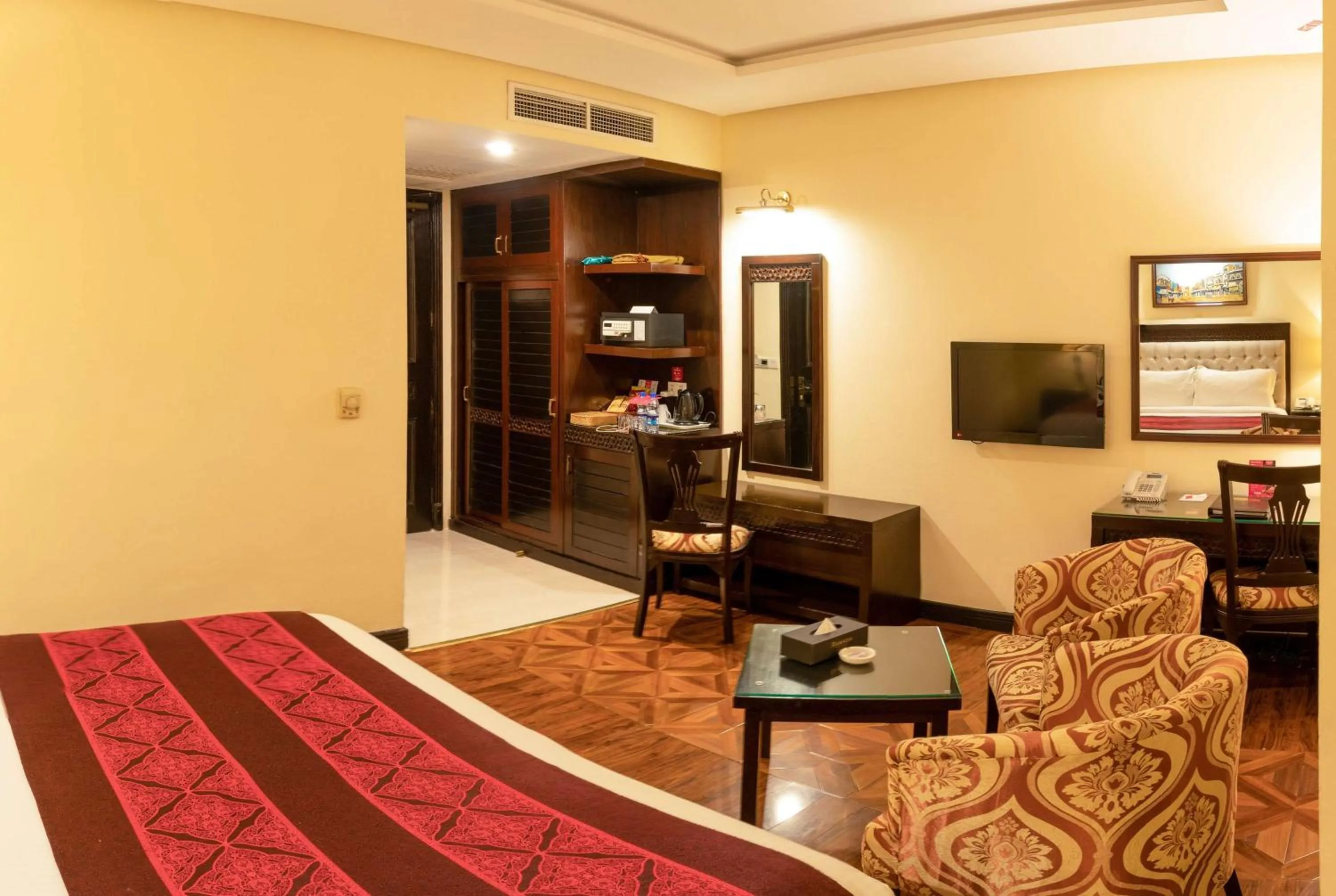 TV and multimedia, Bed in Ramada by Wyndham Islamabad