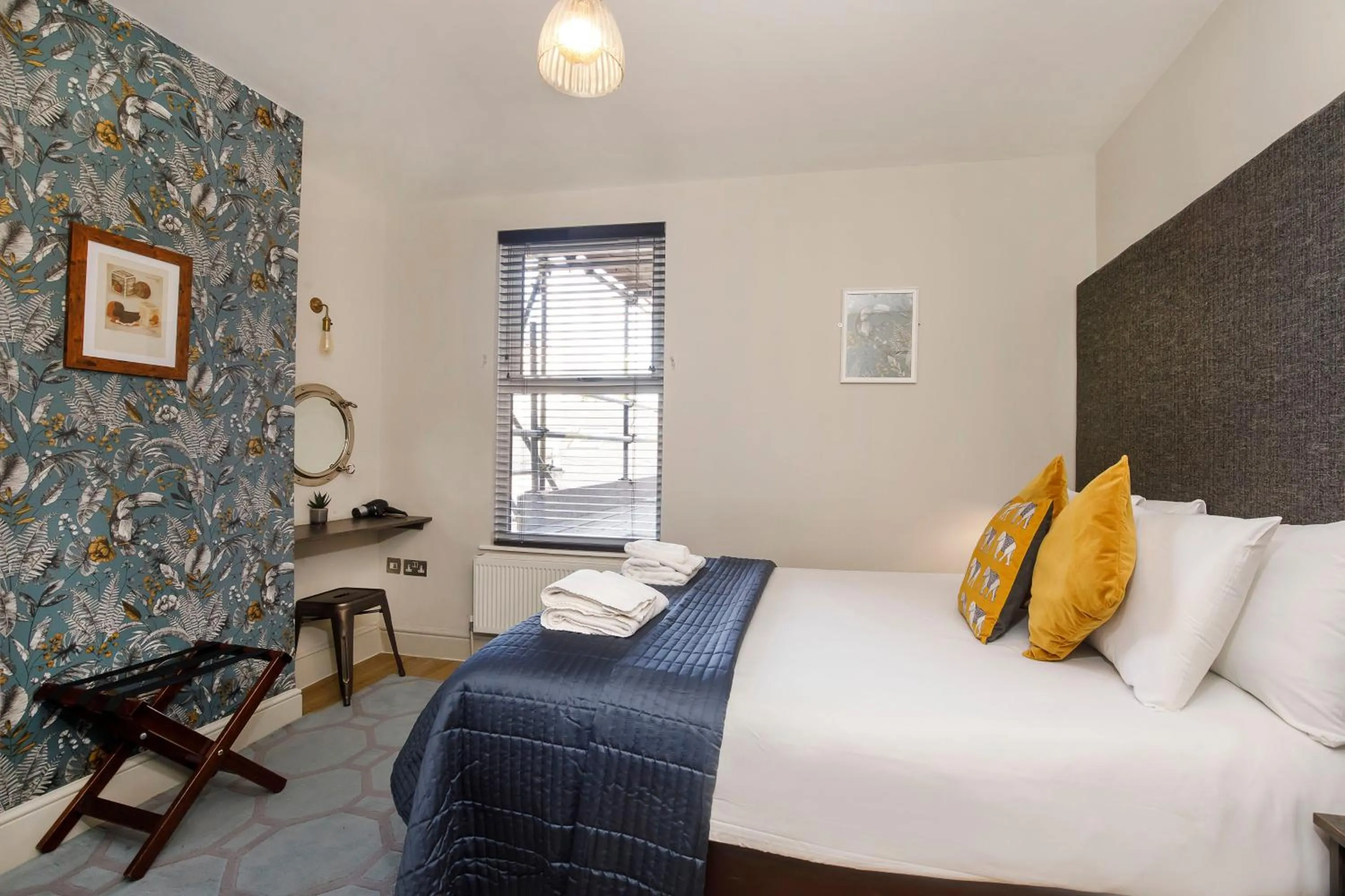 Bedroom, Bed in Clearly Apartments Bootham York