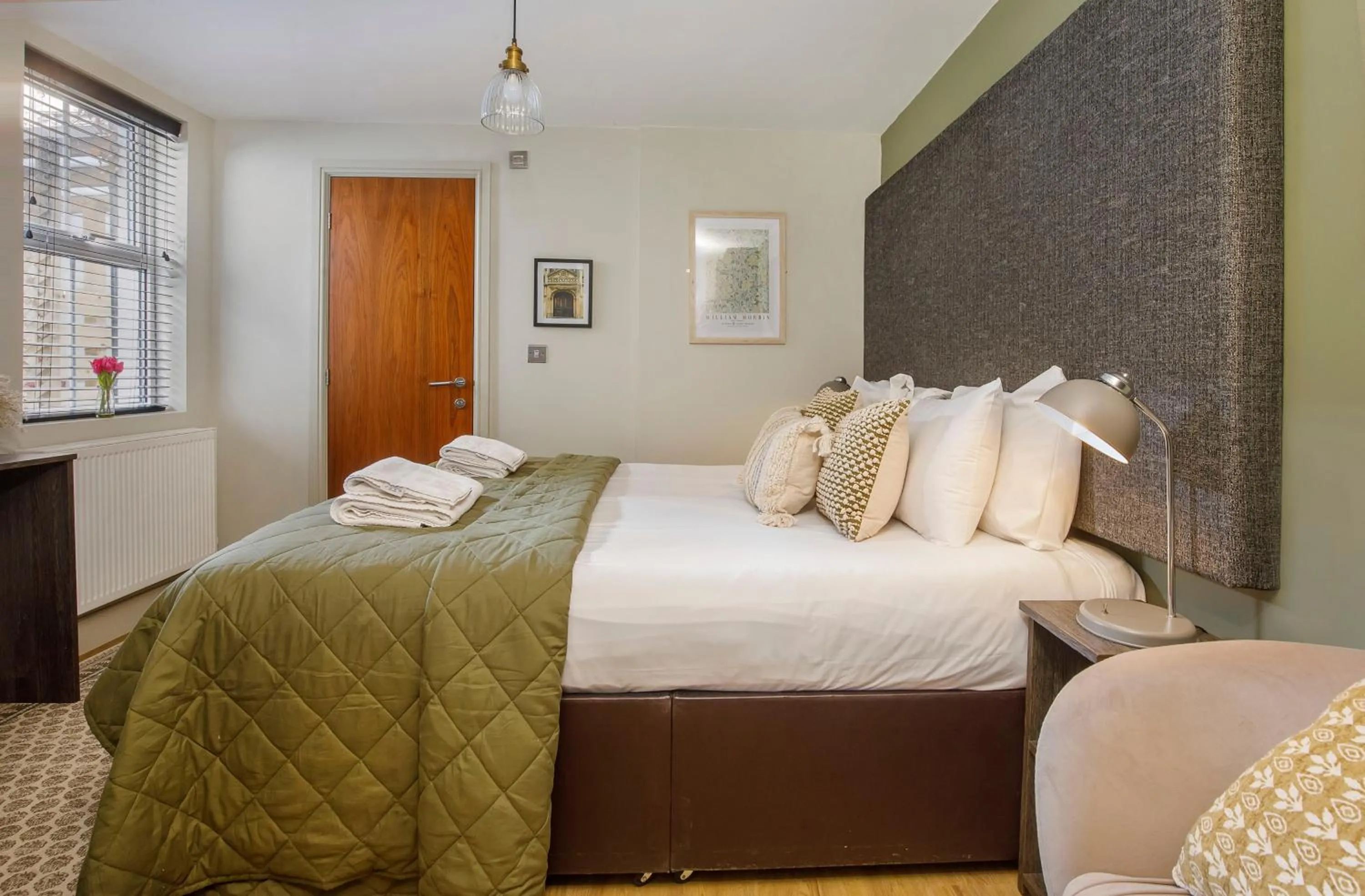 Bedroom, Bed in Clearly Apartments Bootham York