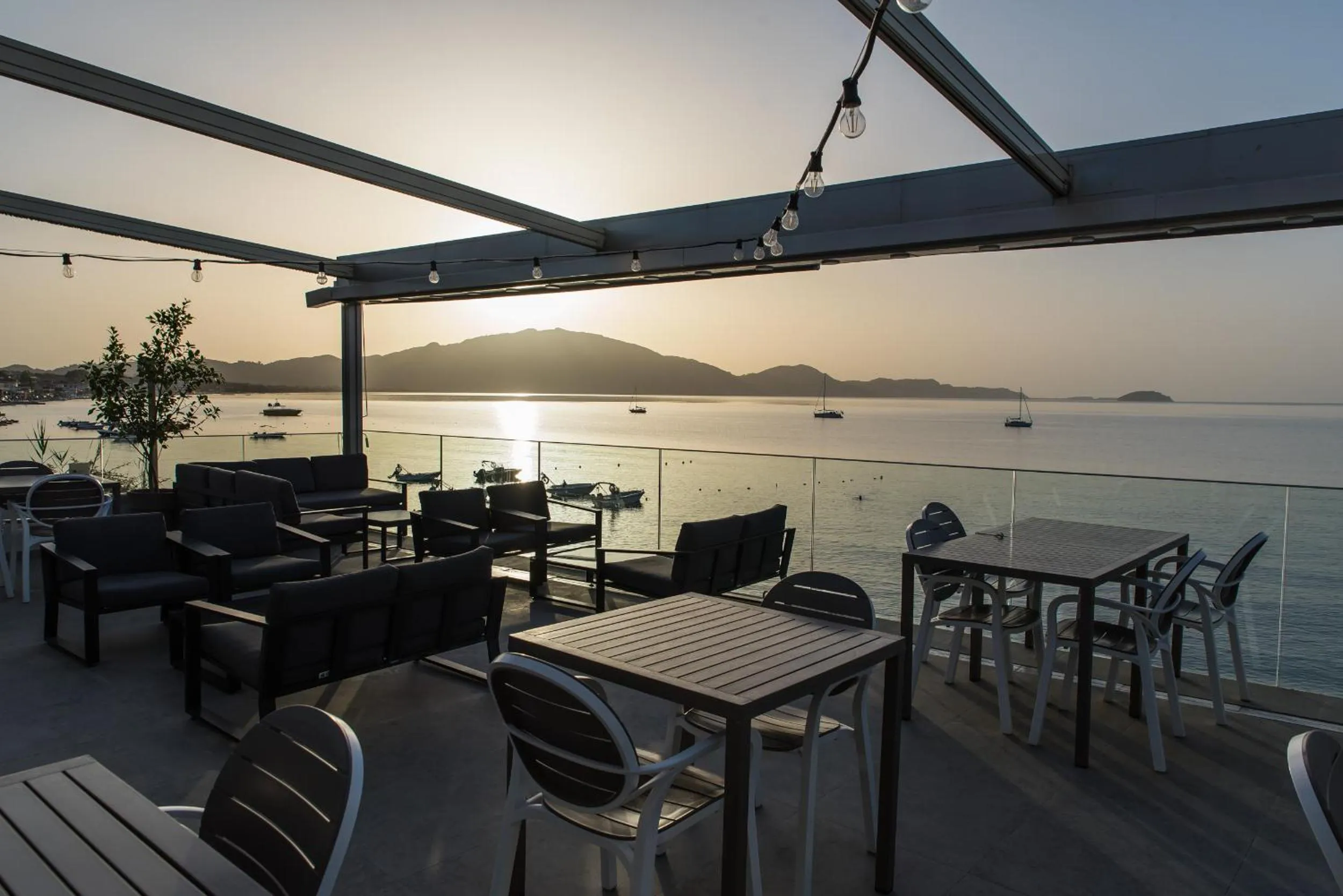 Patio in Denise Beach Hotel