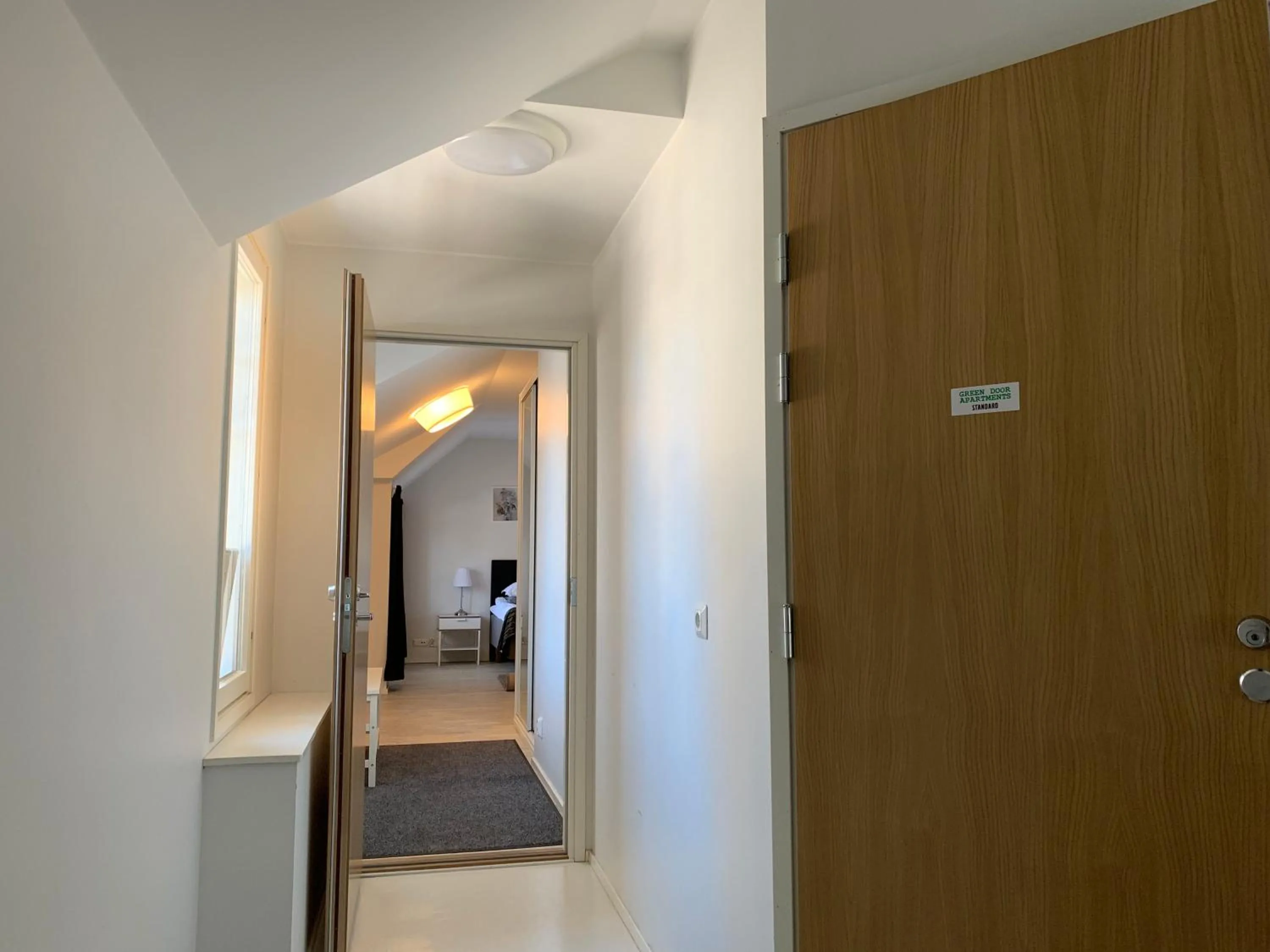 Lobby or reception, Bed in Green Door Apartments