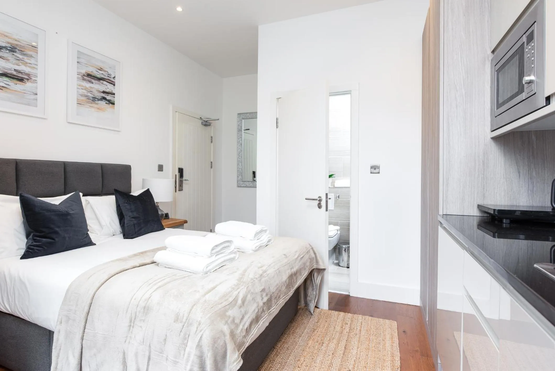 Bayswater by CAPITAL