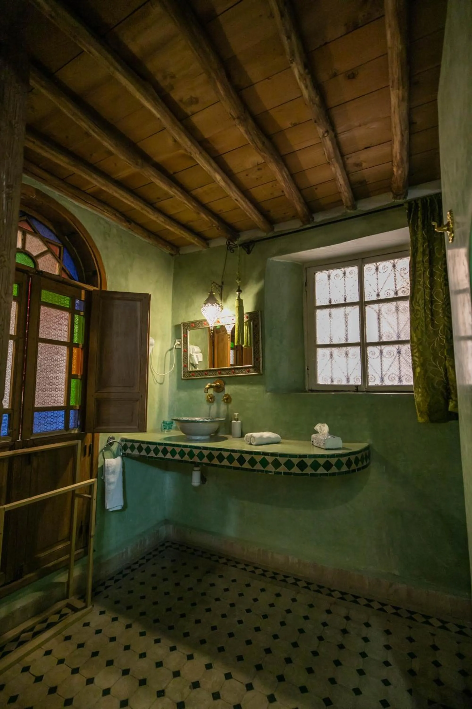 Bathroom in Riad Les Idrissides Chez LEA