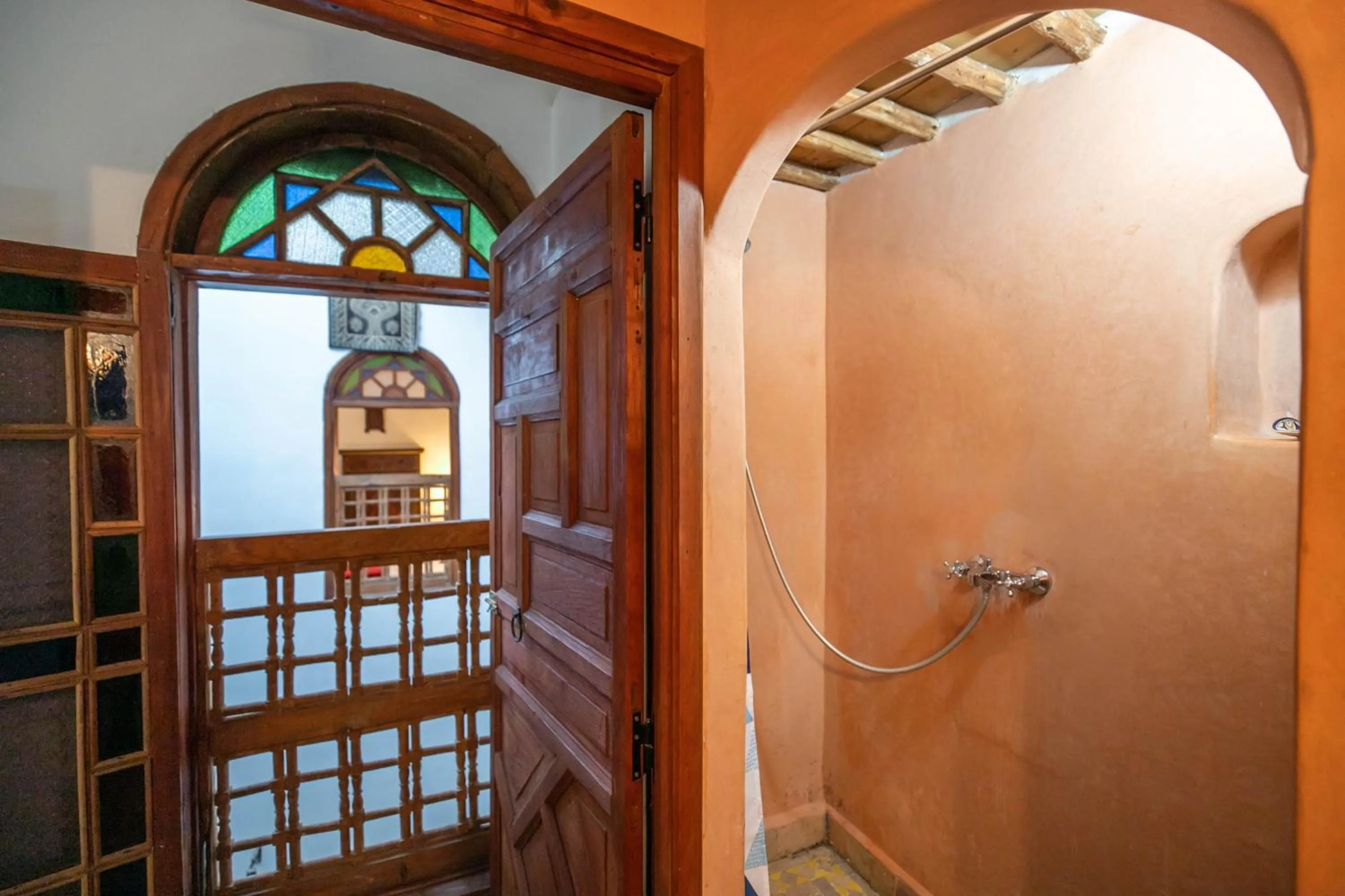 Shower in Riad Les Idrissides Chez LEA