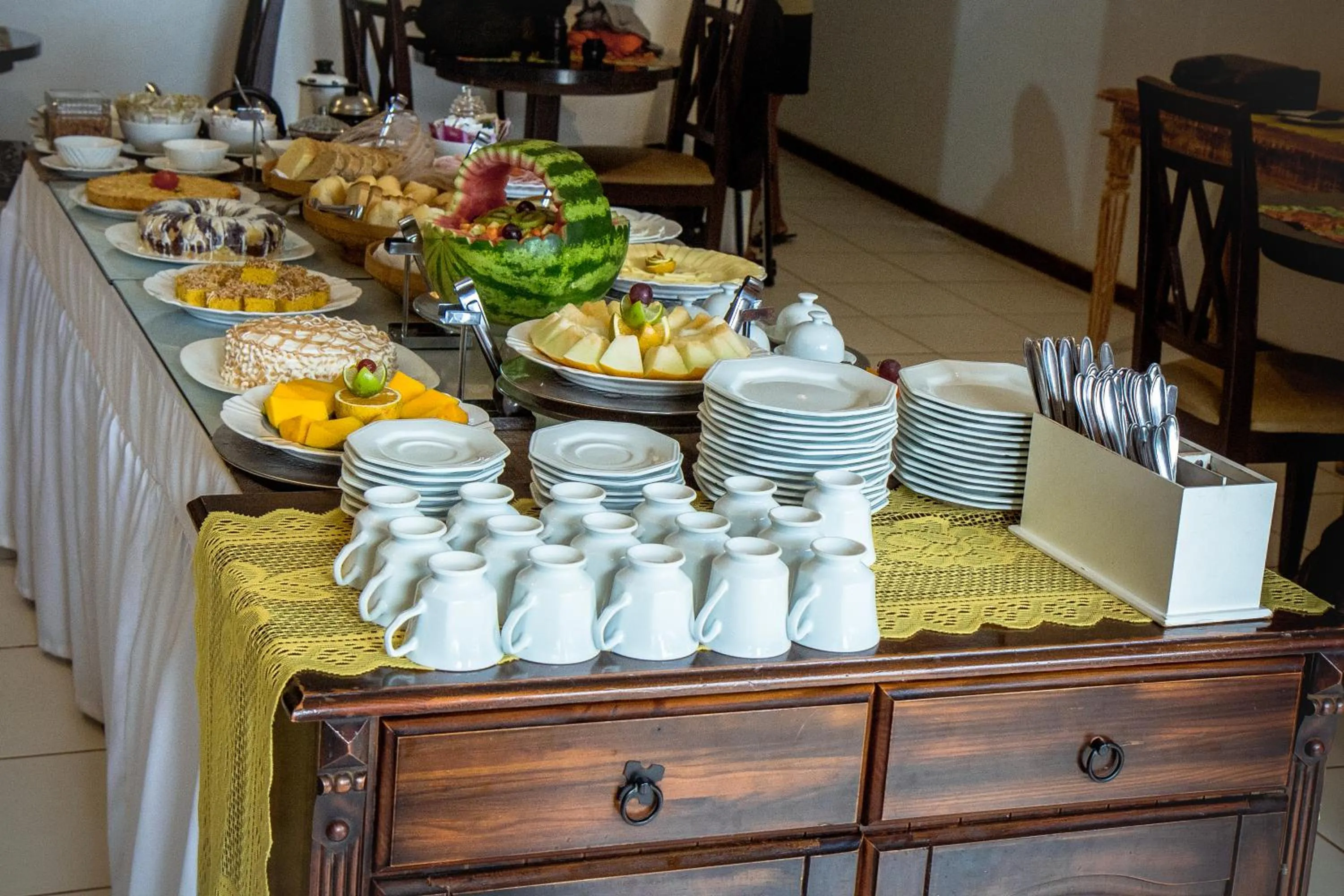 Buffet breakfast in Porto dos Casais Guest House Itacaré