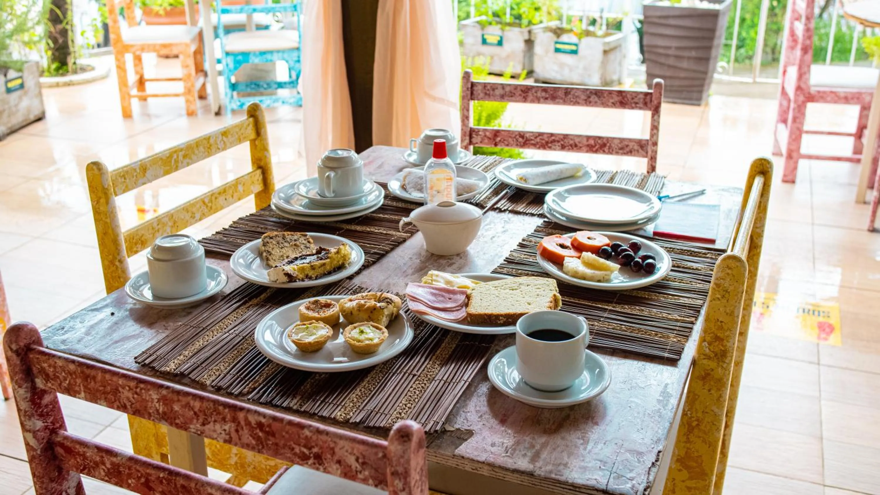 Breakfast in Pousada Portal da Concha