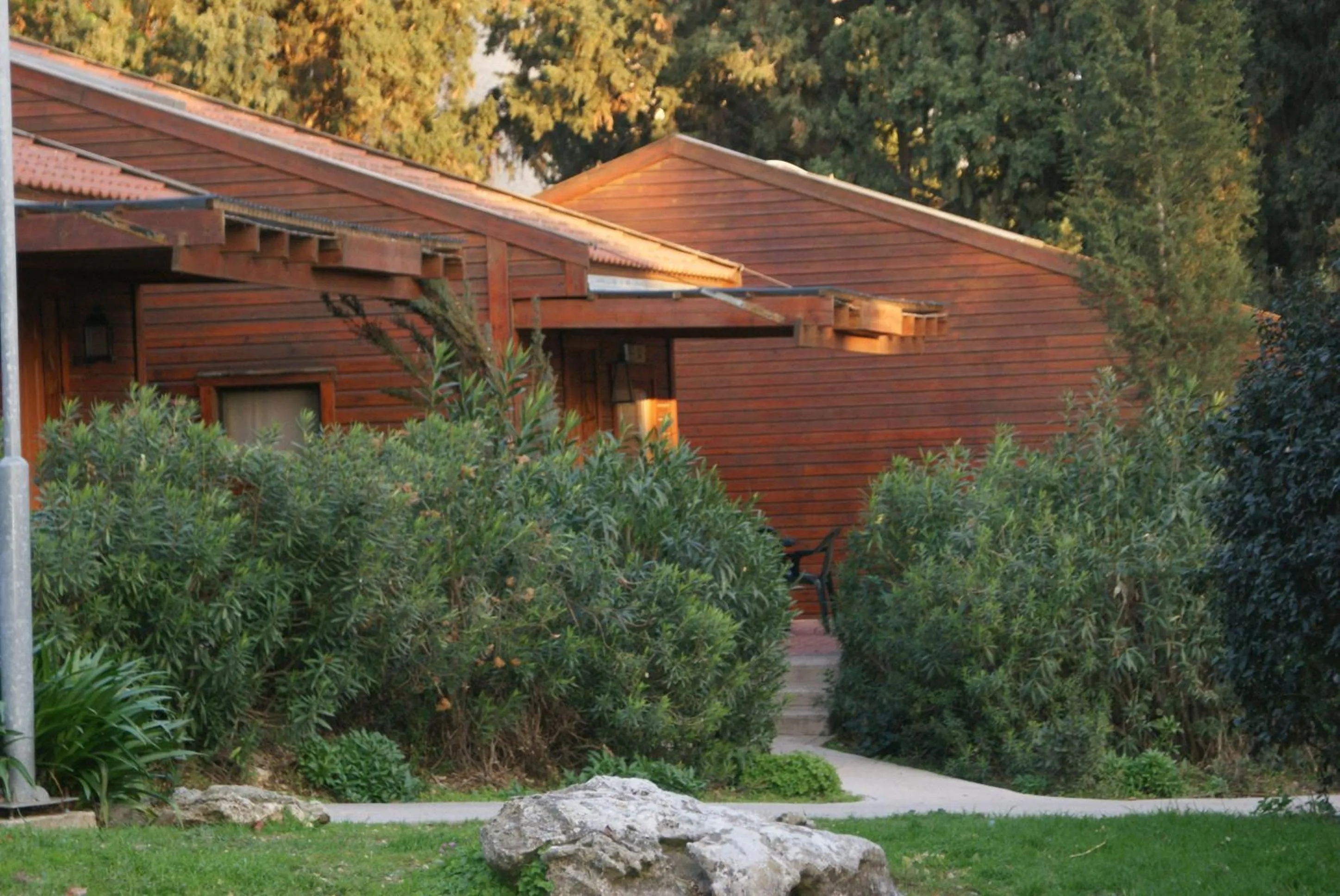 Facade/entrance in Zohar Badeshe