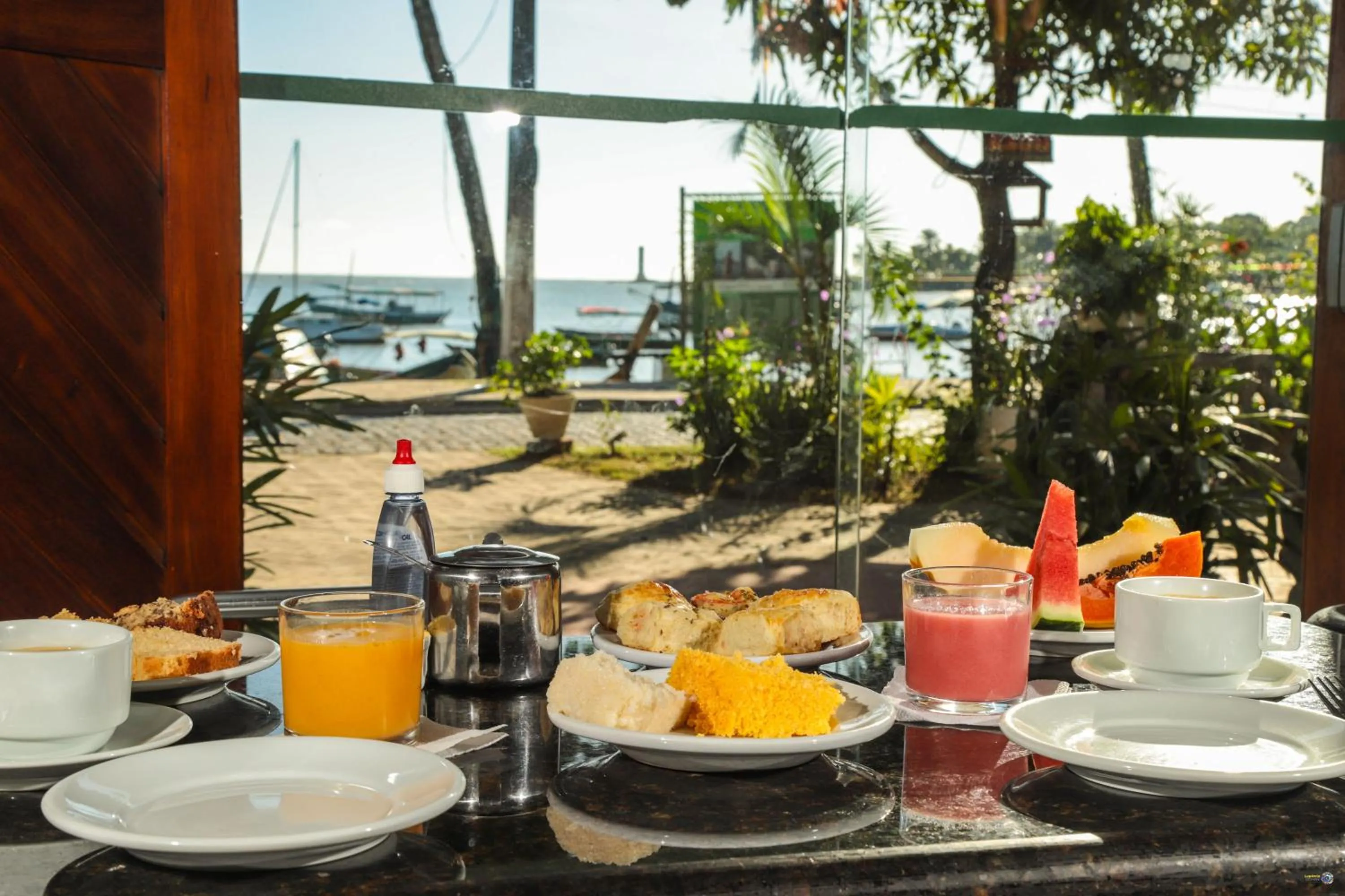 Breakfast in Pousada Raisis