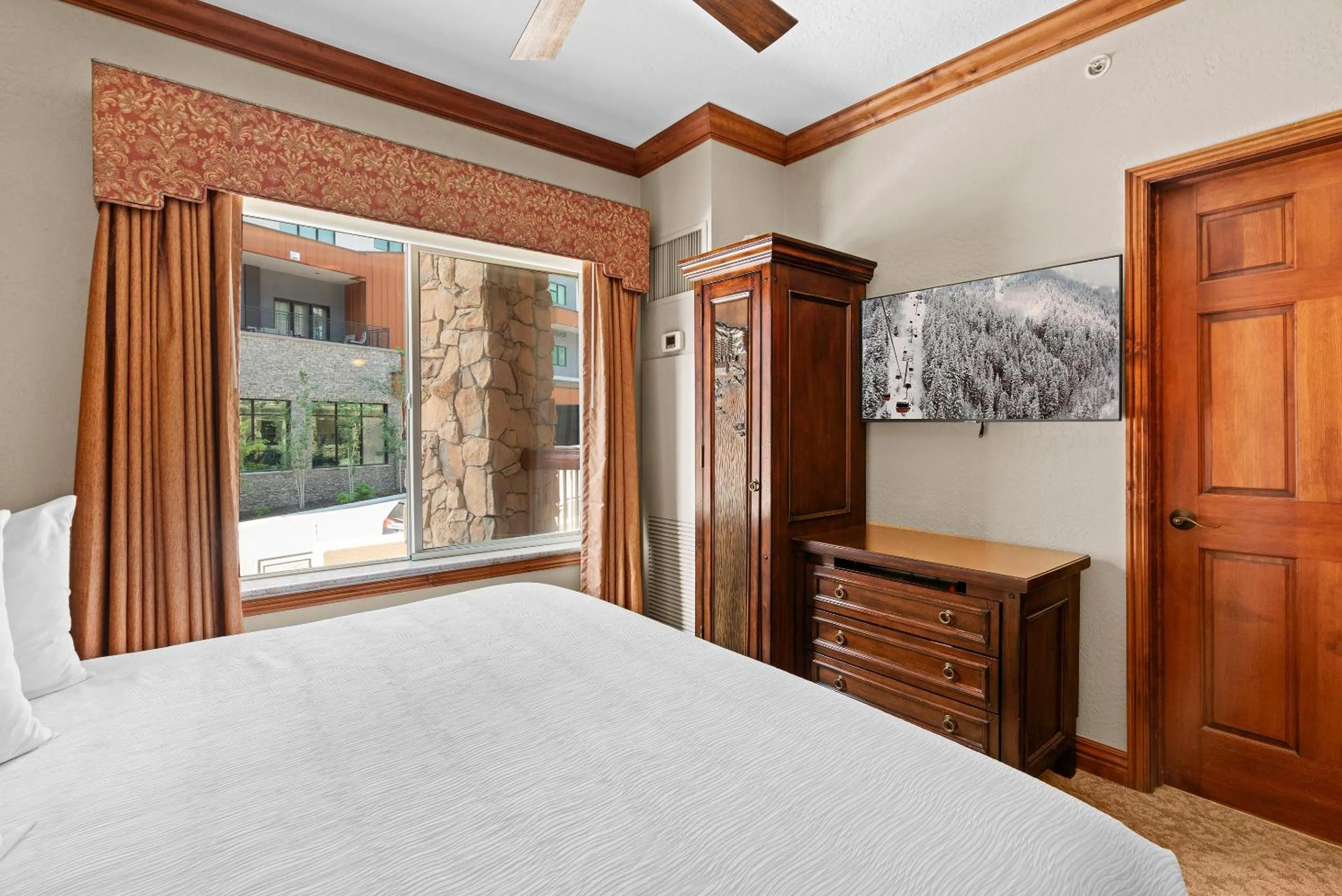 Bed in Canyons Village Condos by All Seasons Resort Lodging