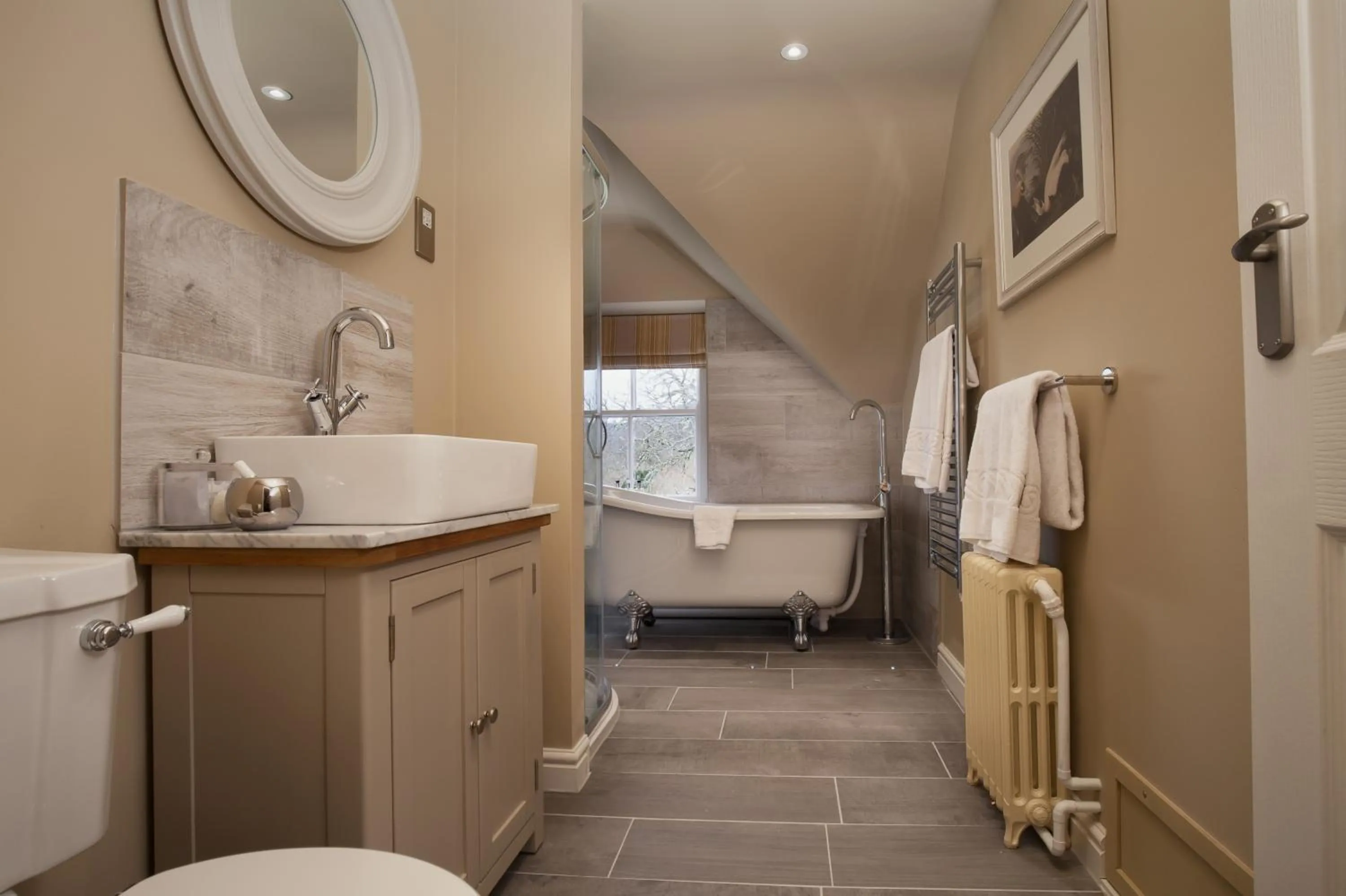 Bathroom in Mill End Hotel