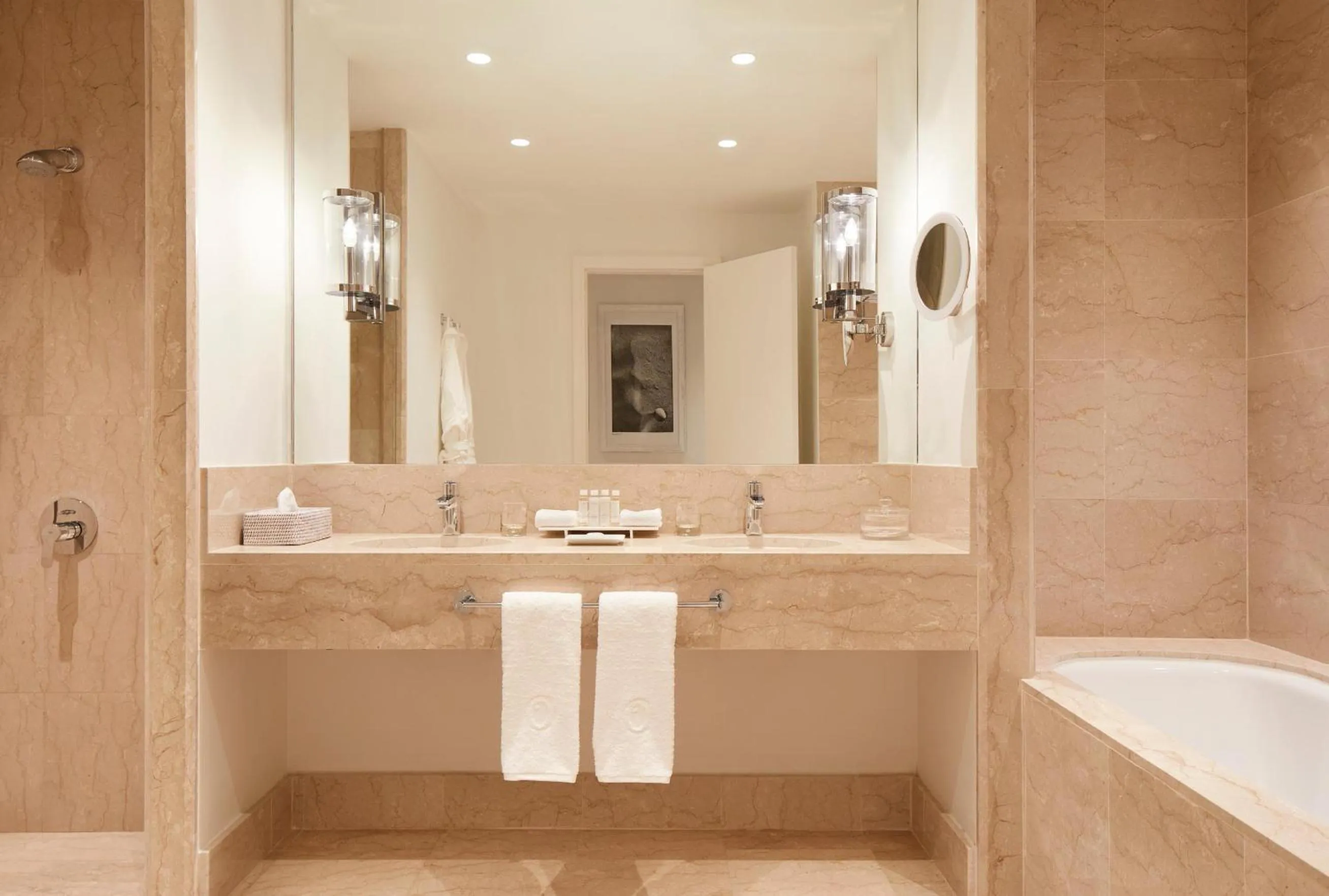 Bathroom in Annabelle