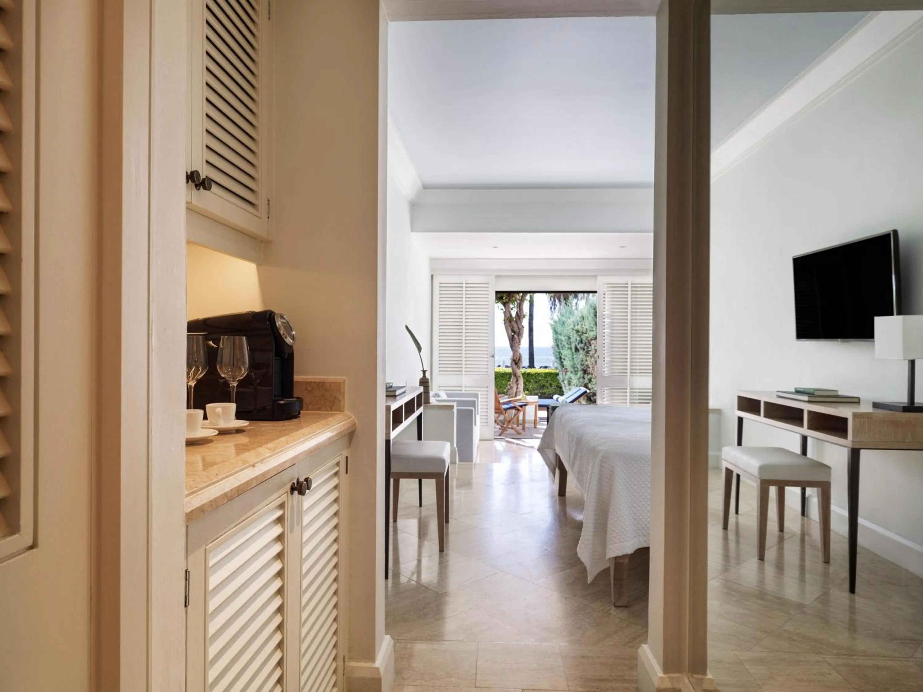 Photo of the whole room in Annabelle