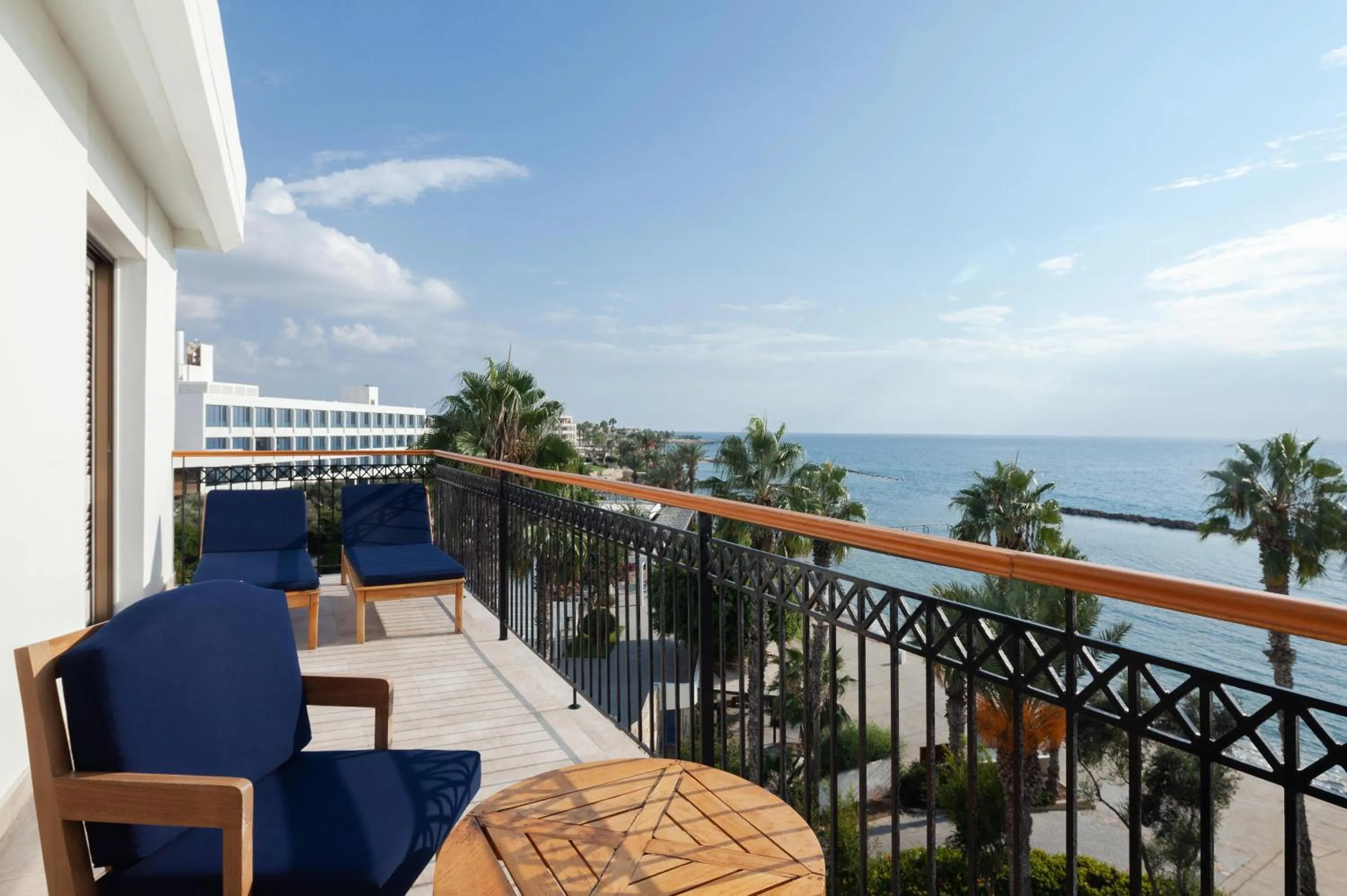 Photo of the whole room in Annabelle