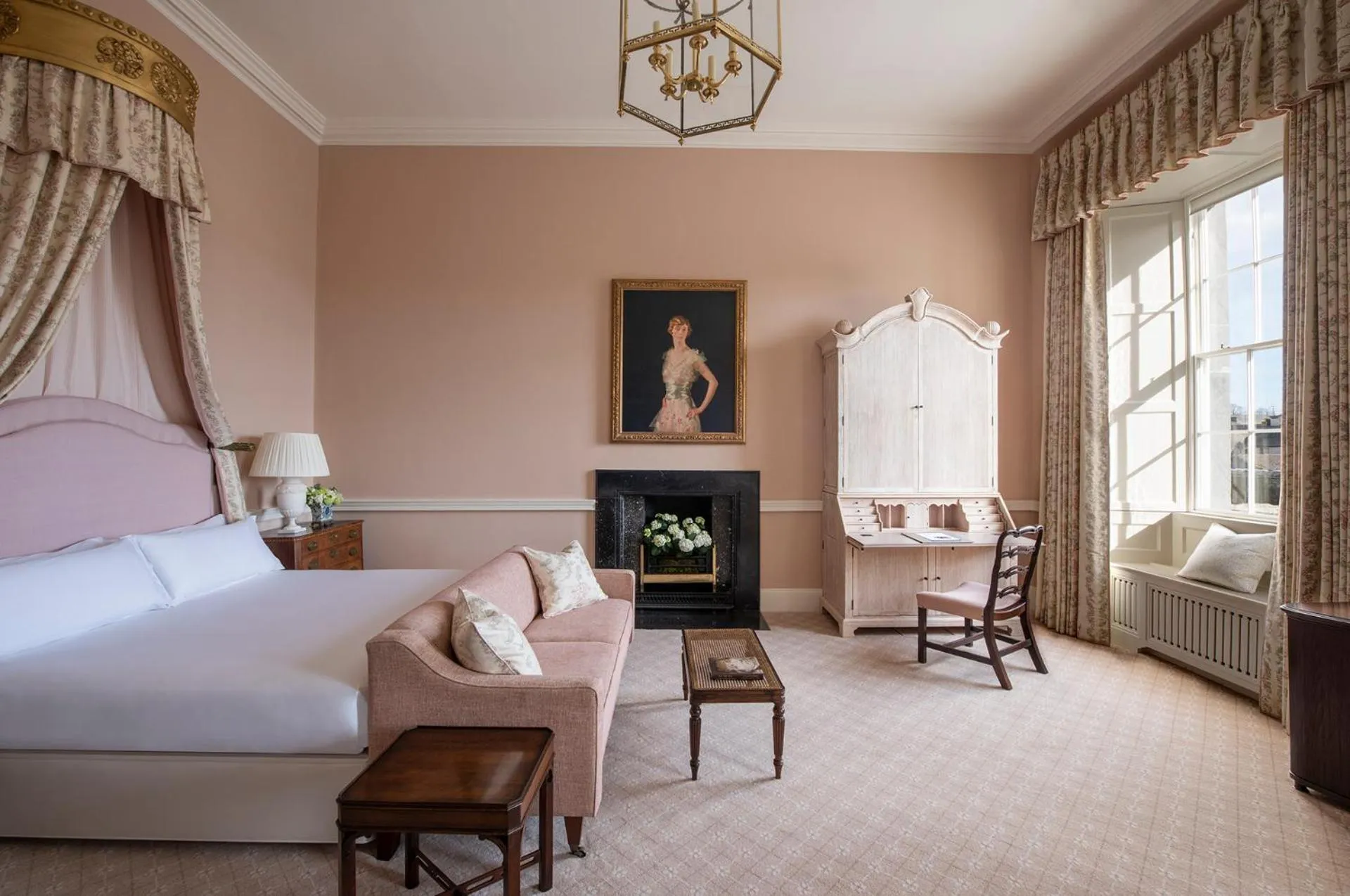 Photo of the whole room, Bed in Cashel Palace Hotel