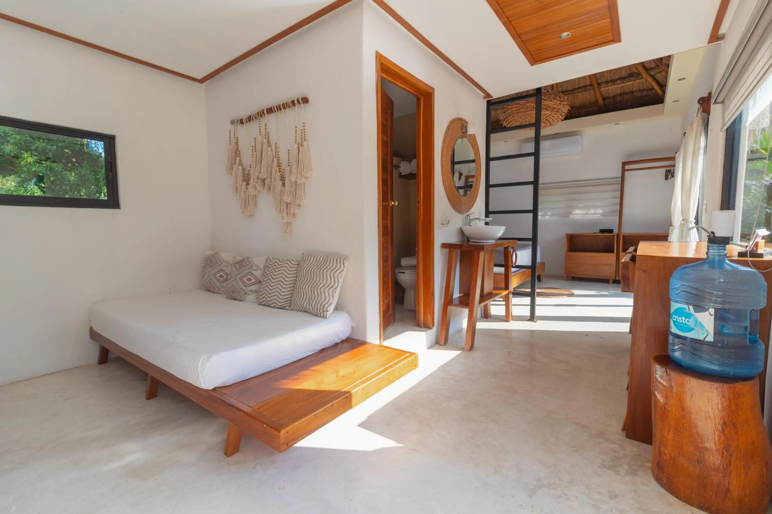 Photo of the whole room, Bed in Hotel CasaBakal - A pie de Laguna - Bacalar