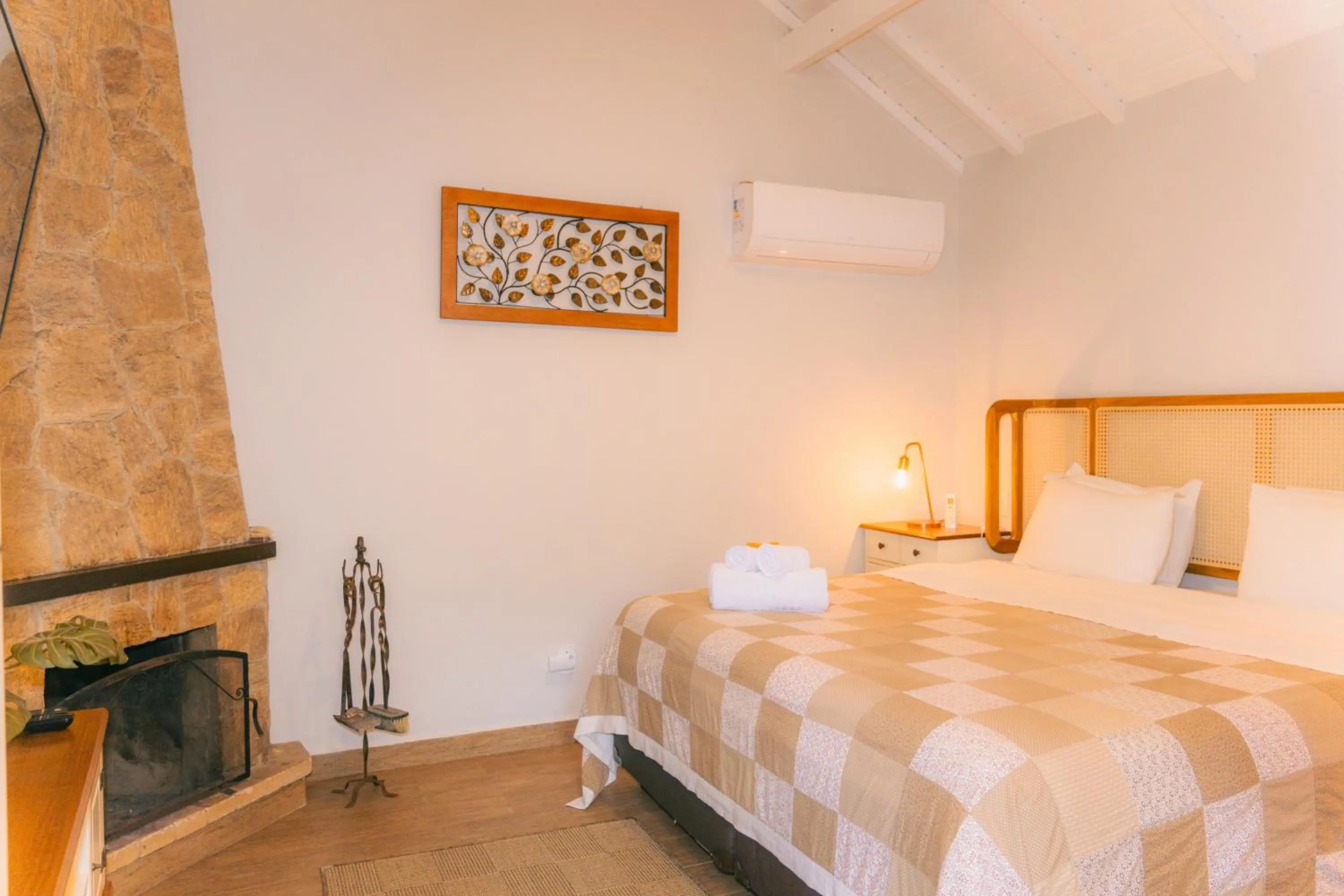 Bed in Pousada Alto de Monte Verde