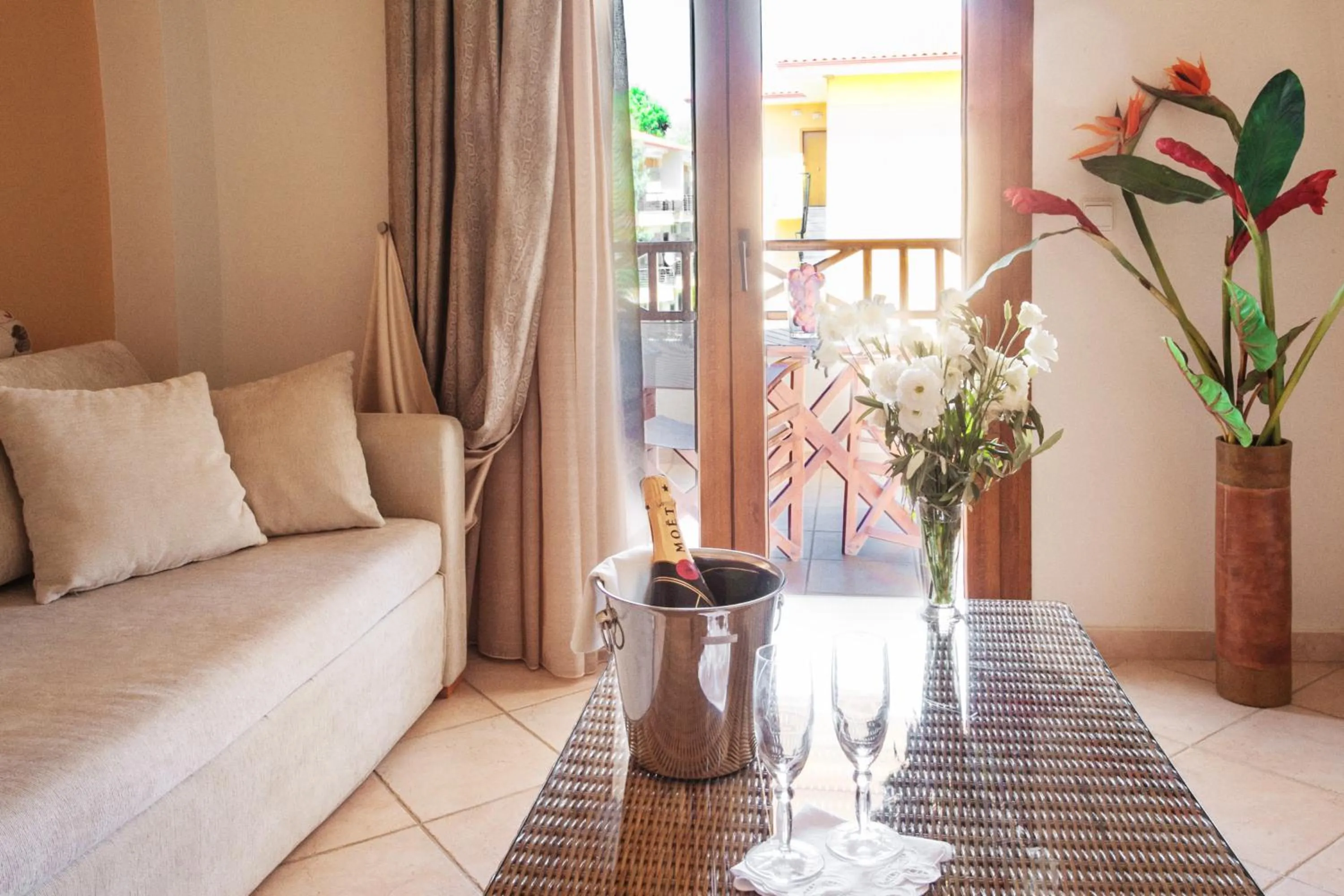 Seating area in Hotel Paralio