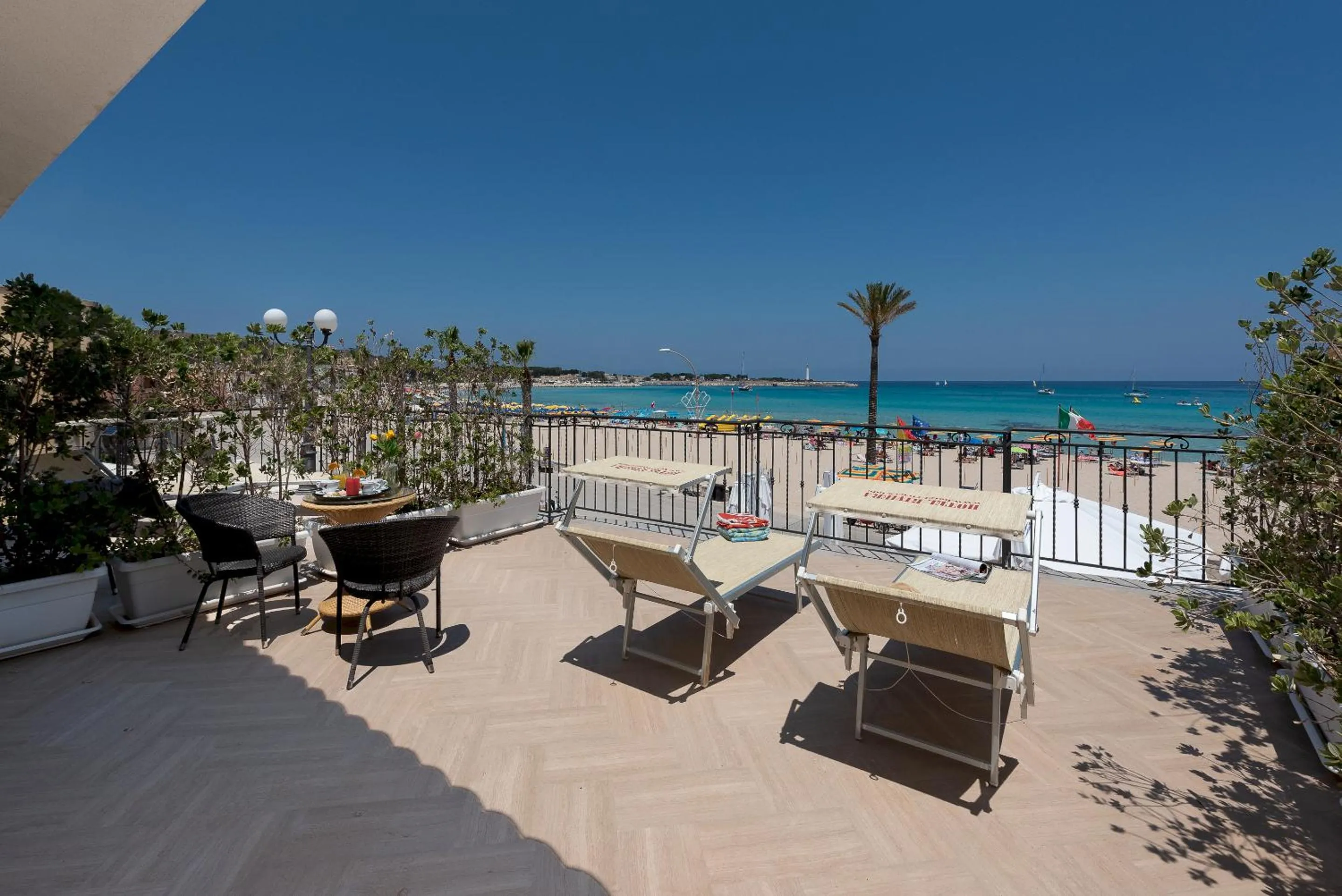 Property building in Hotel Riviera