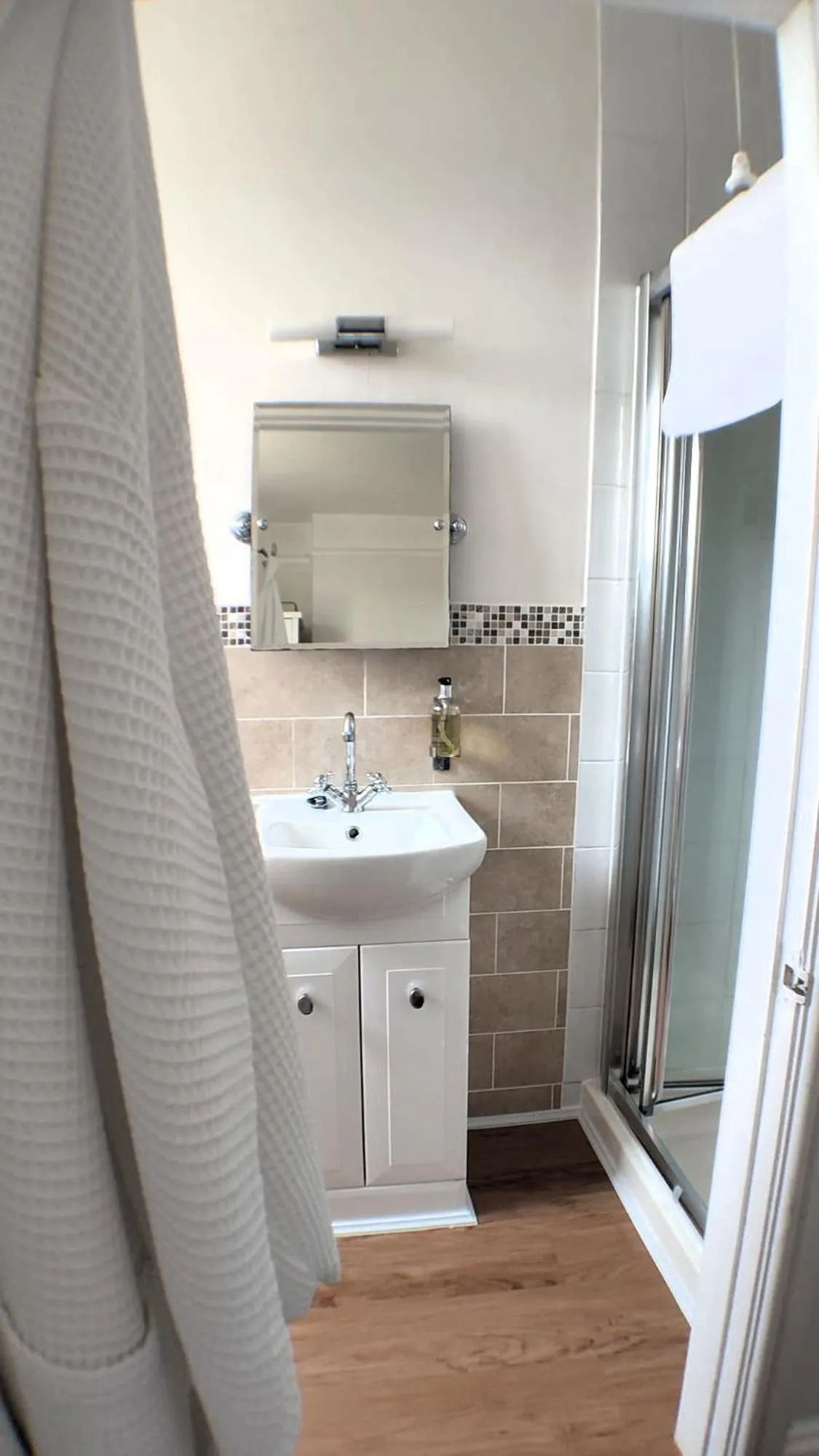 Shower in Winton House