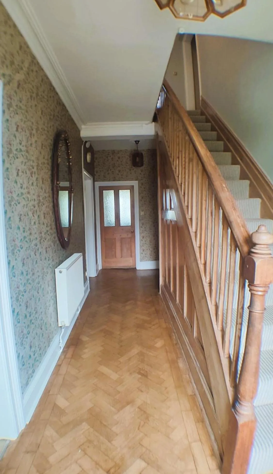 Facade/entrance in Winton House