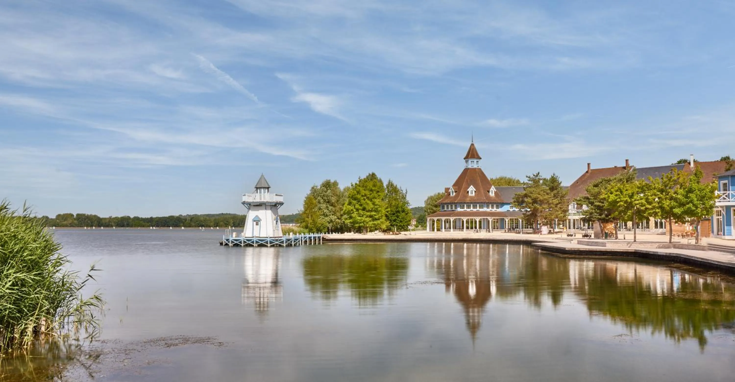 Nearby landmark in Center Parcs Le Lac d’Ailette