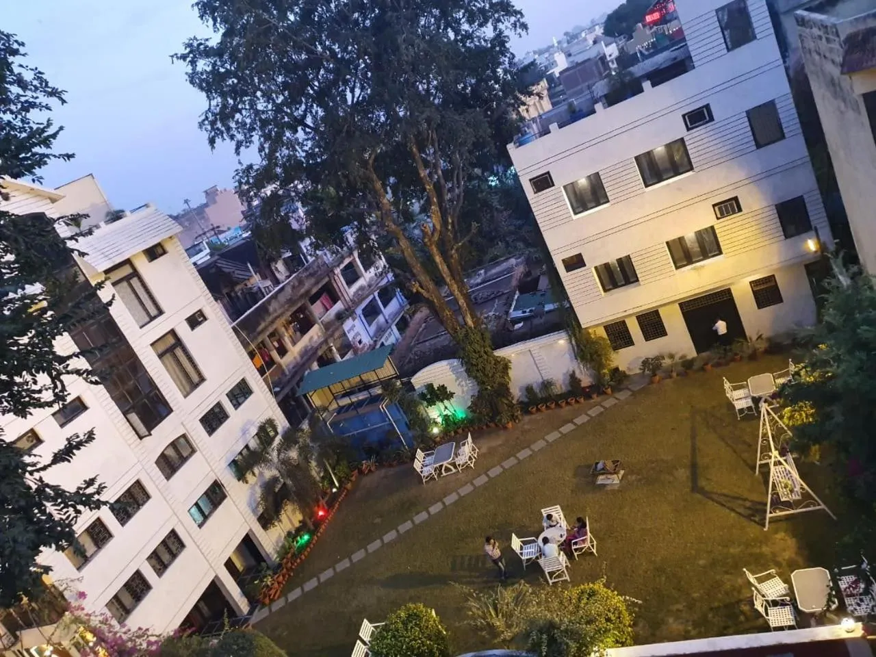 Garden view in Hotel Corbett Kingdom