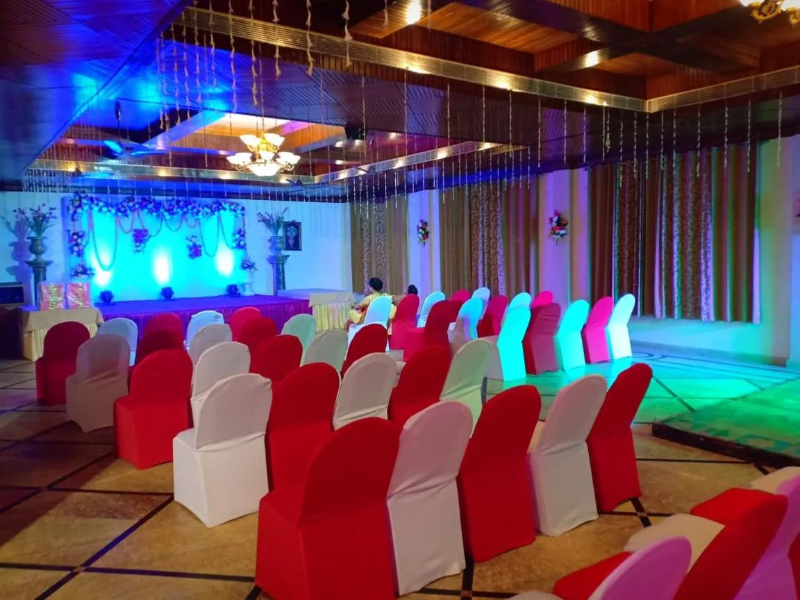 Banquet/Function facilities in Hotel Corbett Kingdom