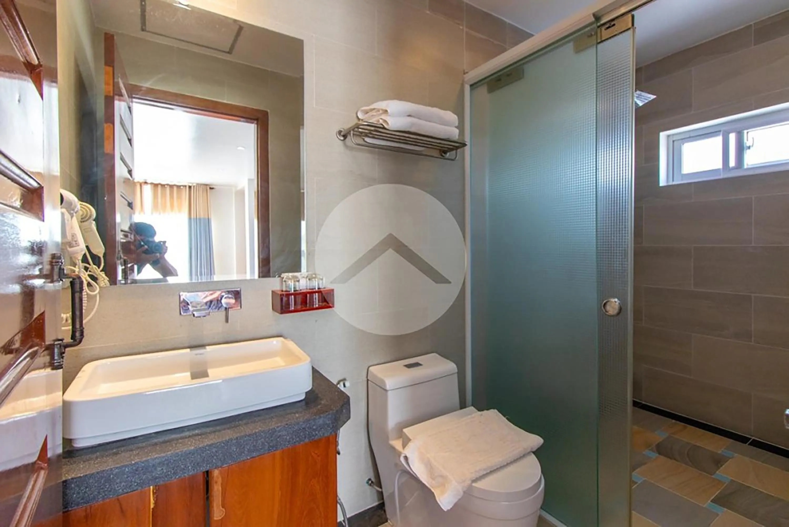 Bathroom in Zita Angkor Hotel