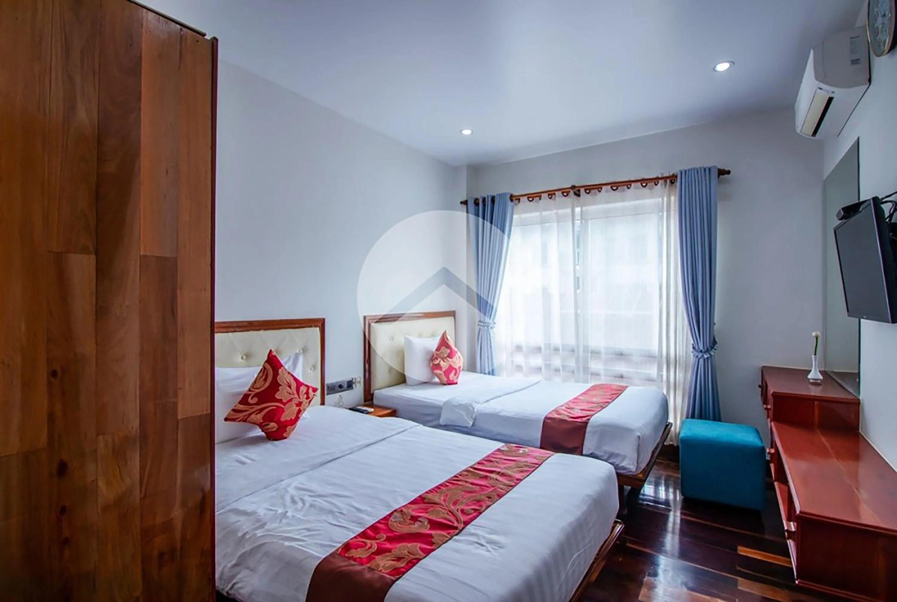 Bed in Zita Angkor Hotel