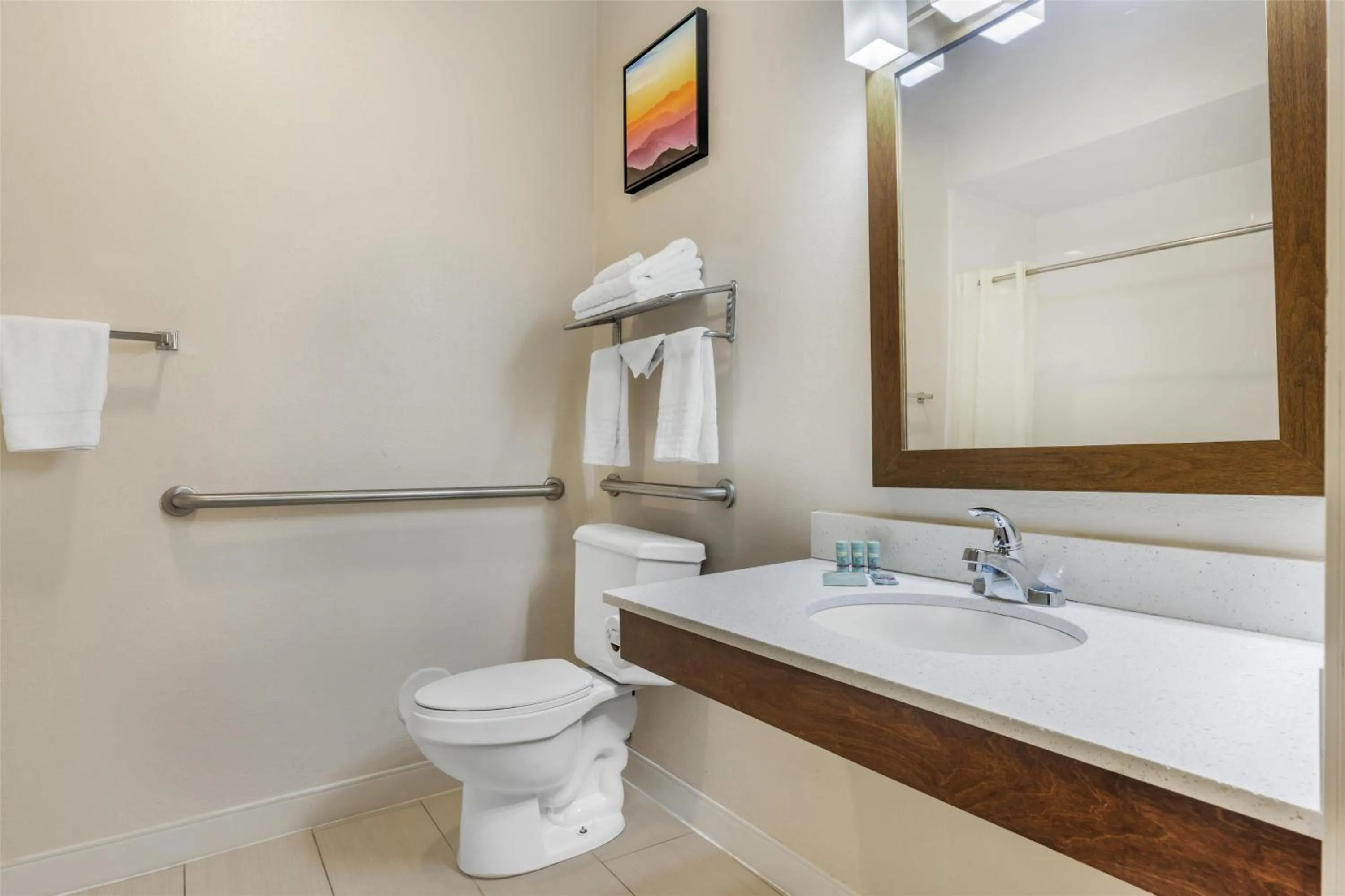 Bathroom in Best Western Joliet Inn & Suites