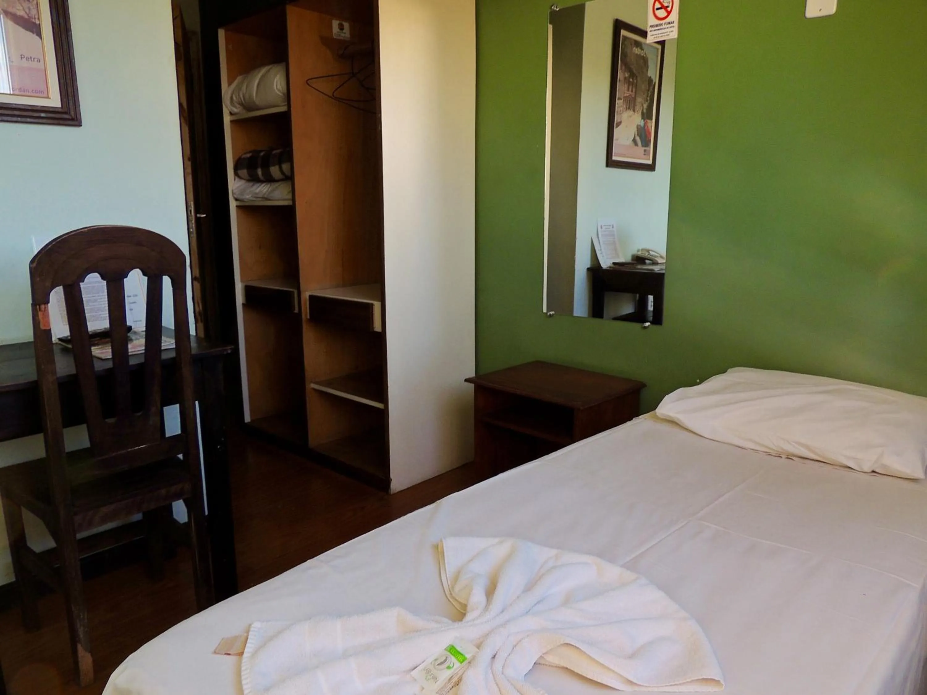 Photo of the whole room, Bed in Hotel Oriente