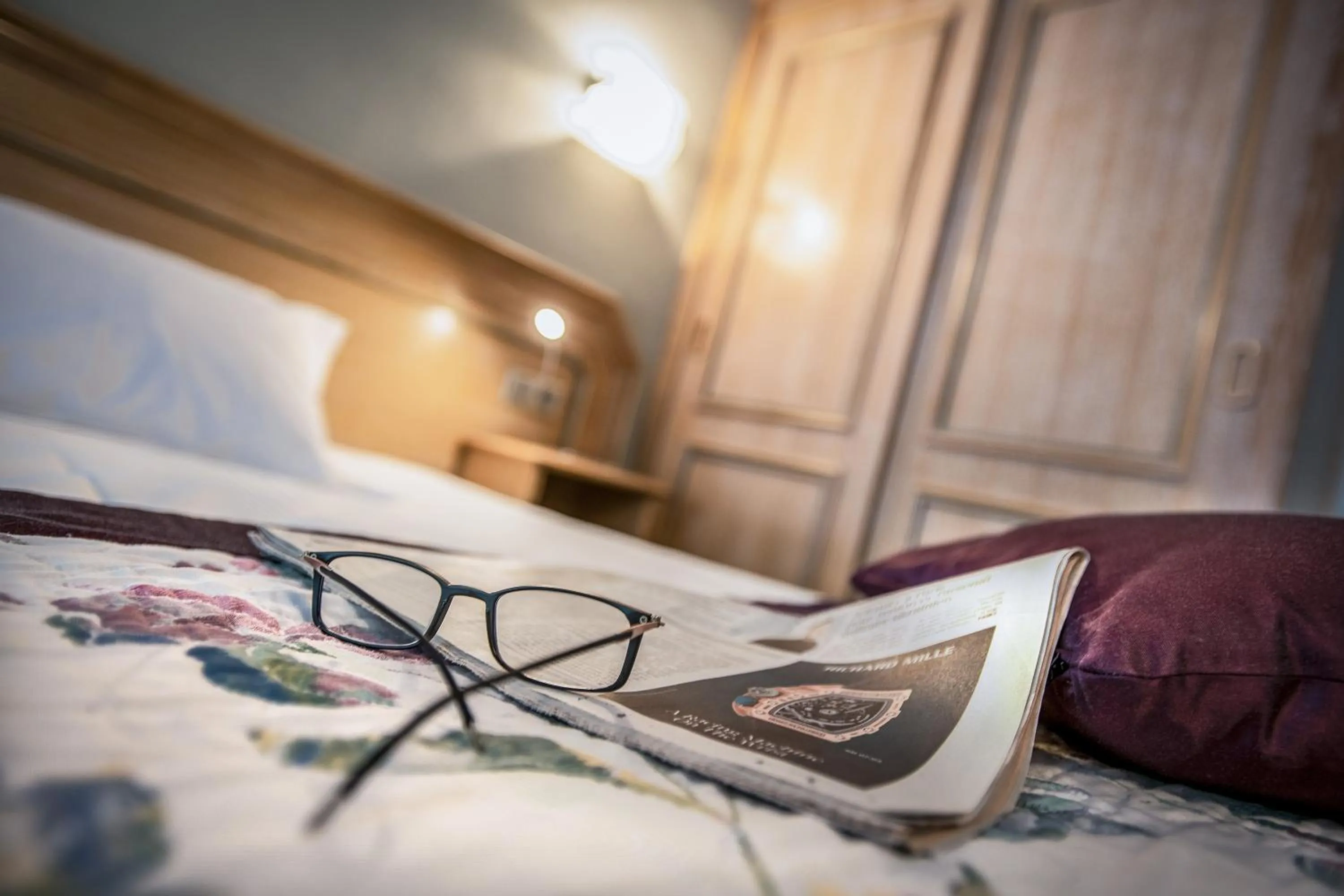 Property building, Bed in Logis Hôtel Restaurant Le Mont Aigoual