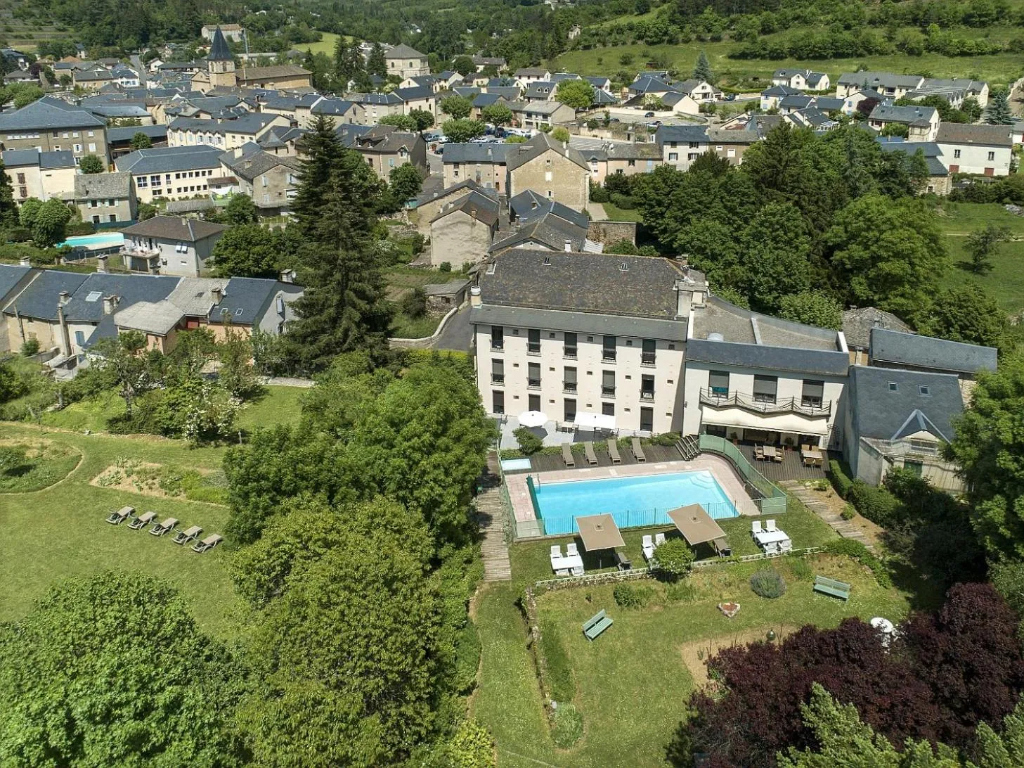 Property building in Logis Hôtel Restaurant Le Mont Aigoual